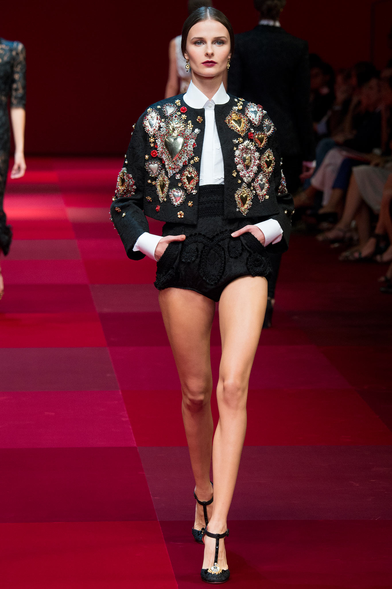 Dolce & Gabbana S/S 15 Look 15