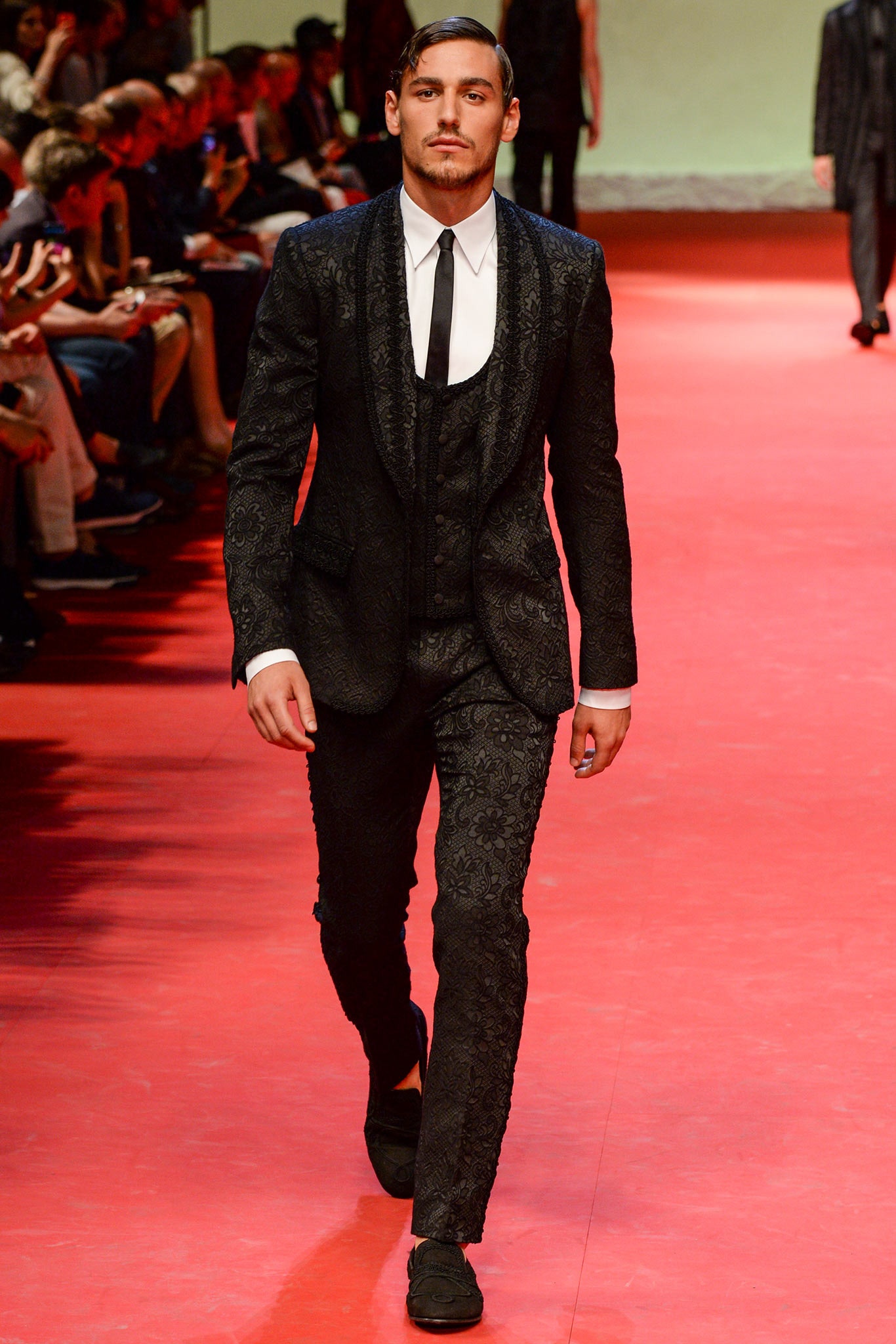Dolce & Gabbana S/S 15 Menswear Look 15