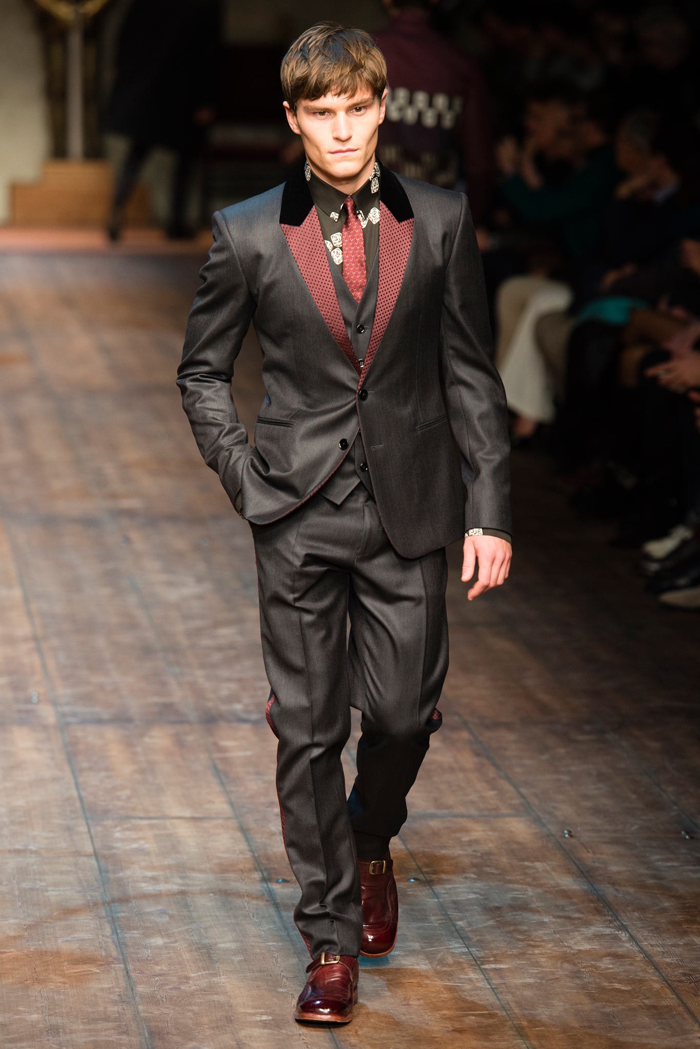 Dolce & Gabbana F/W 14 Menswear Look 24