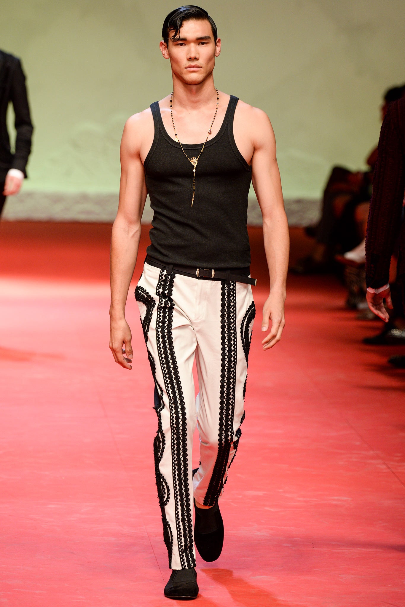Dolce & Gabbana S/S 15 Menswear Look 22