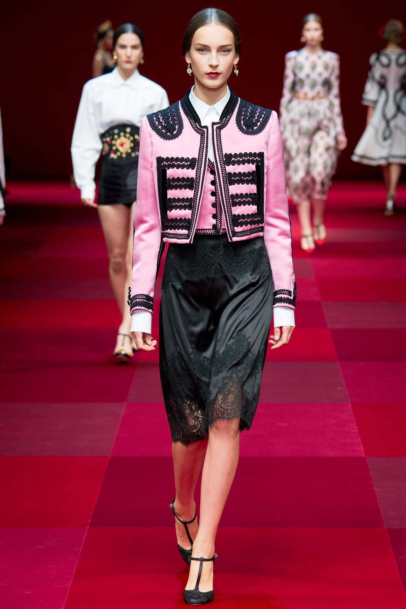 Dolce & Gabbana S/S 15 Look 43