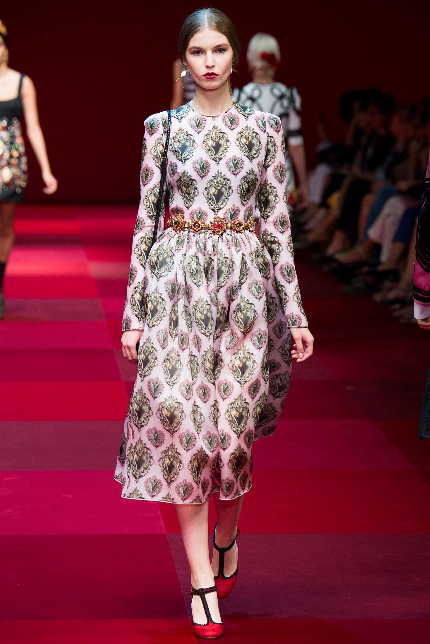 Dolce & Gabbana S/S 15 Look 45