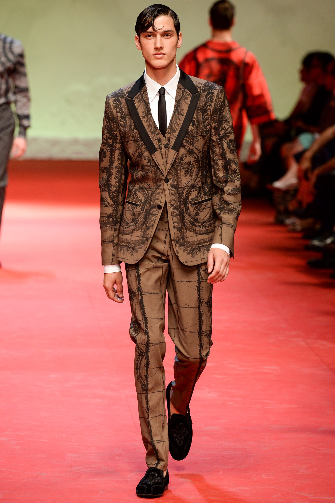 Dolce & Gabbana S/S 15 Menswear Look 37