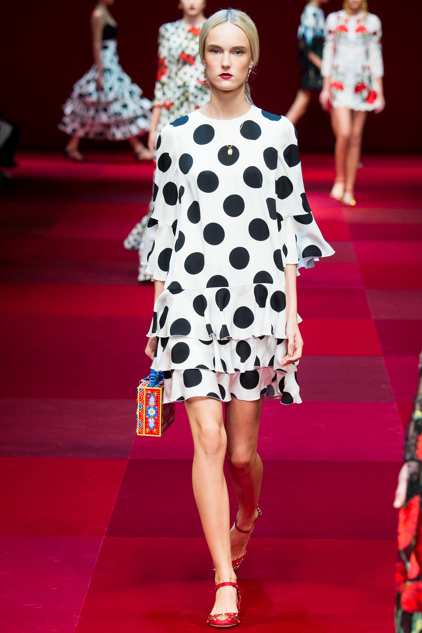 Dolce & Gabbana S/S 15 Look 73