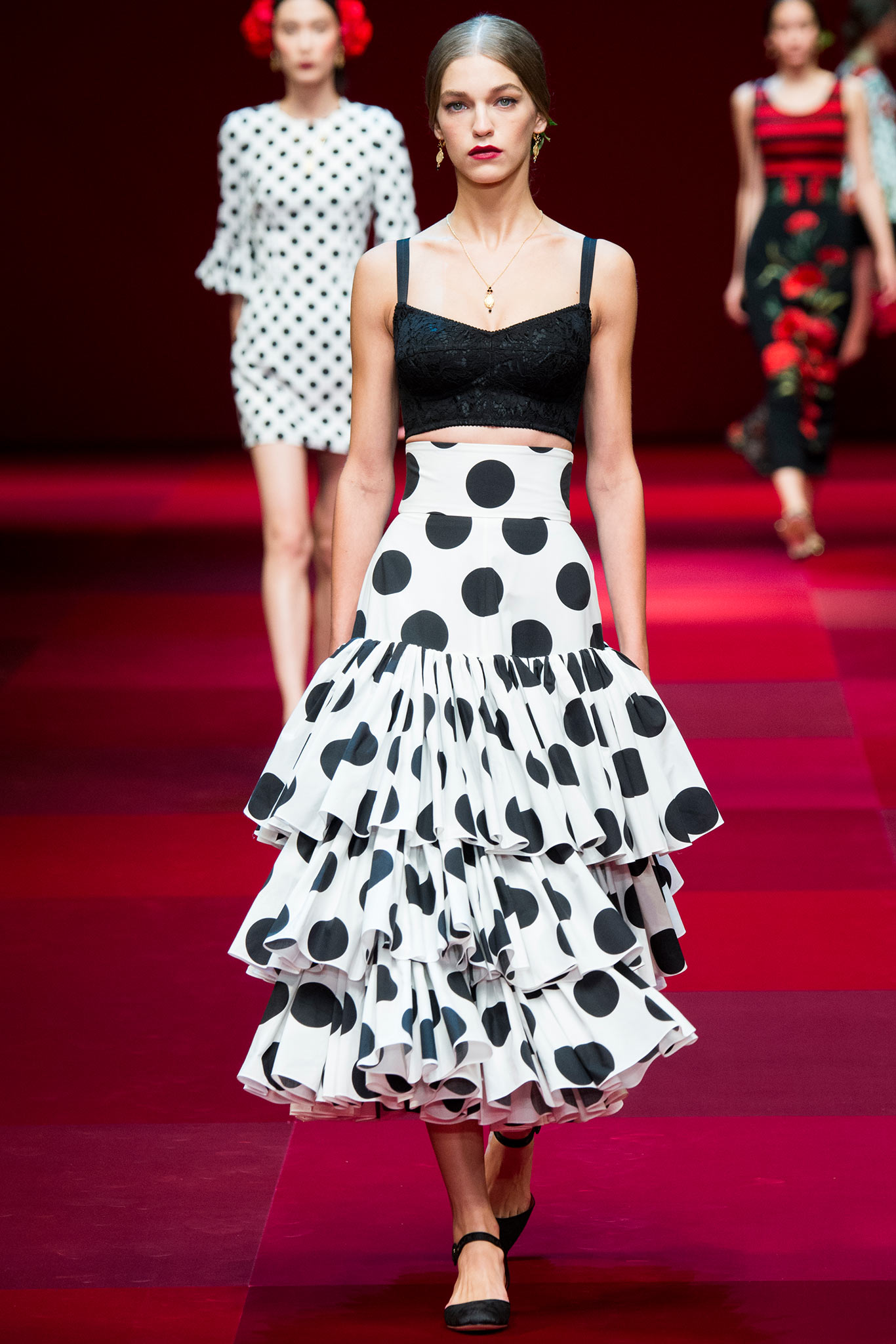 Dolce & Gabbana S/S 15 Look 76