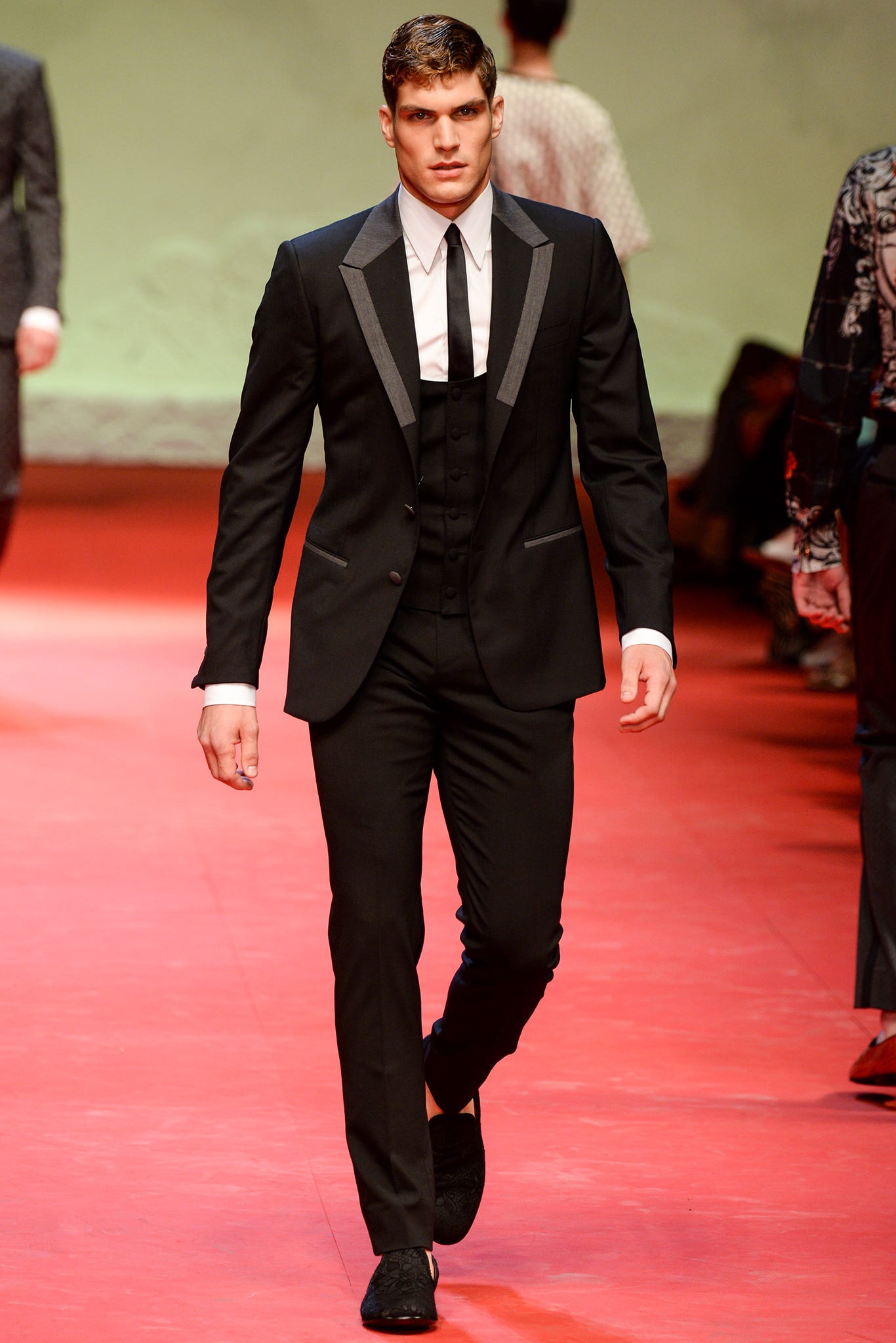 Dolce & Gabbana S/S 15 Menswear Look 58