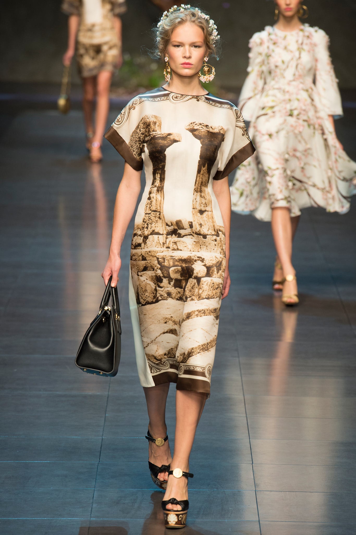 Dolce & Gabbana Spring 2014 Ready-to-Wear