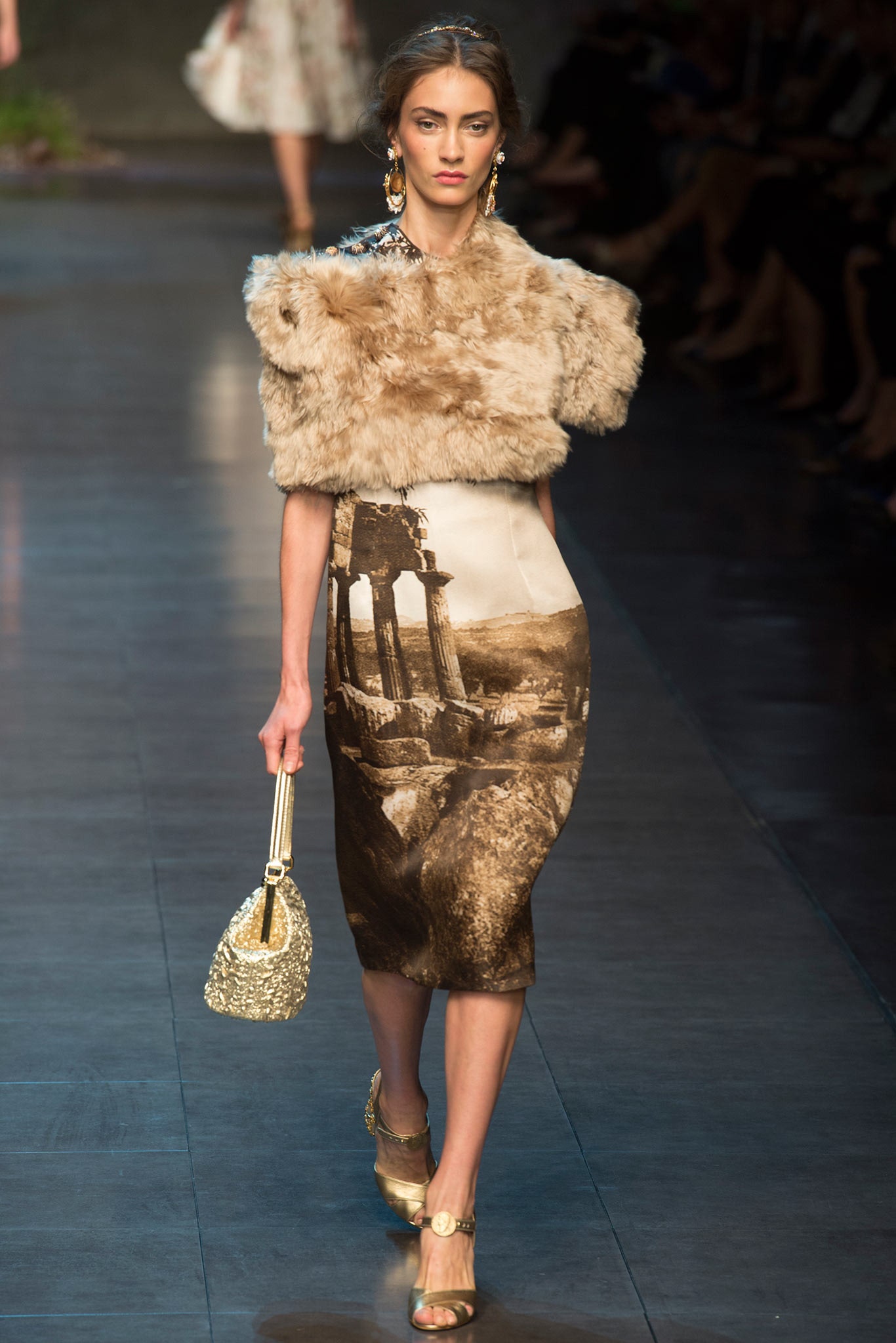Dolce & Gabbana S/S 14 Look 5
