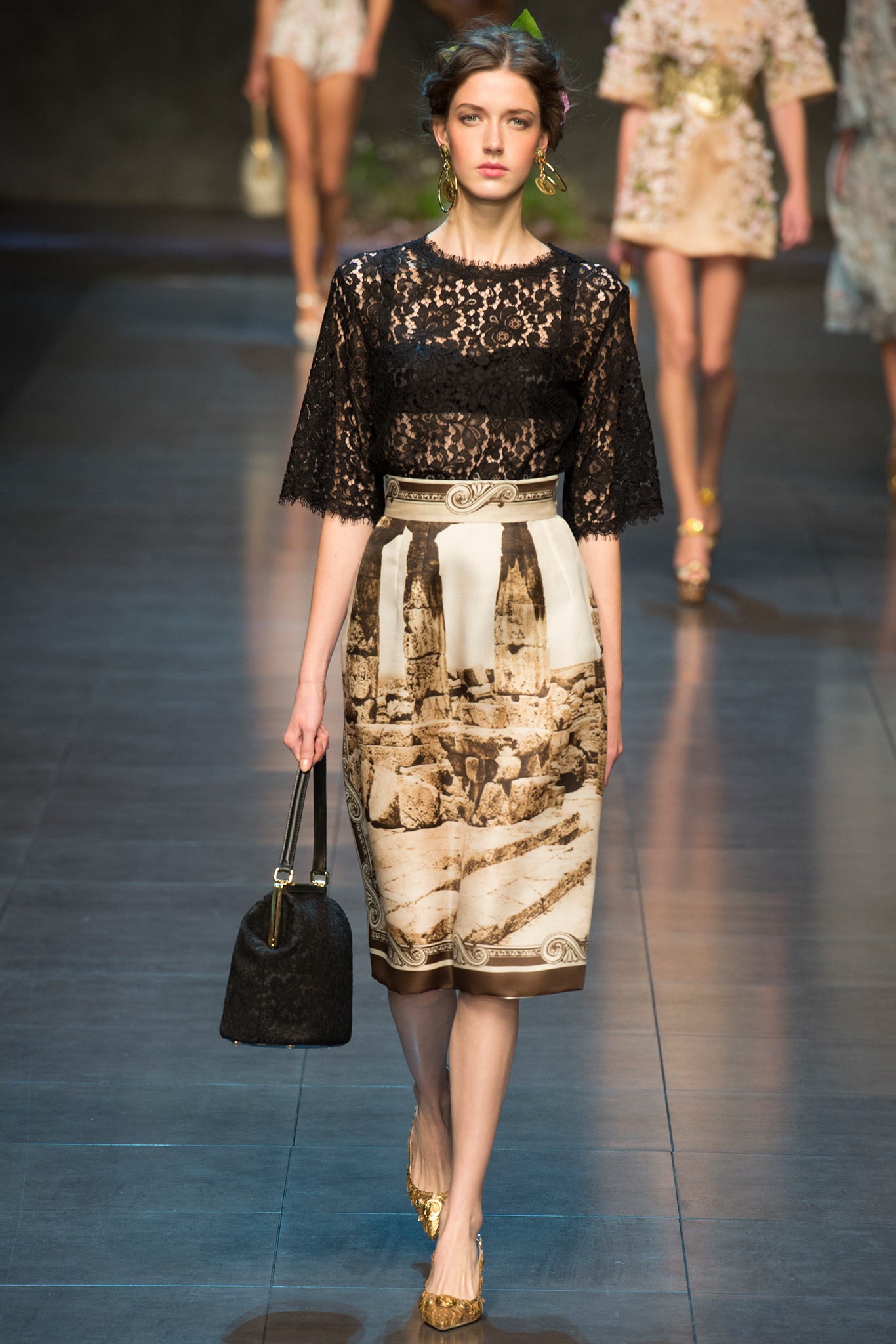 Dolce & Gabbana S/S 14 Look 7