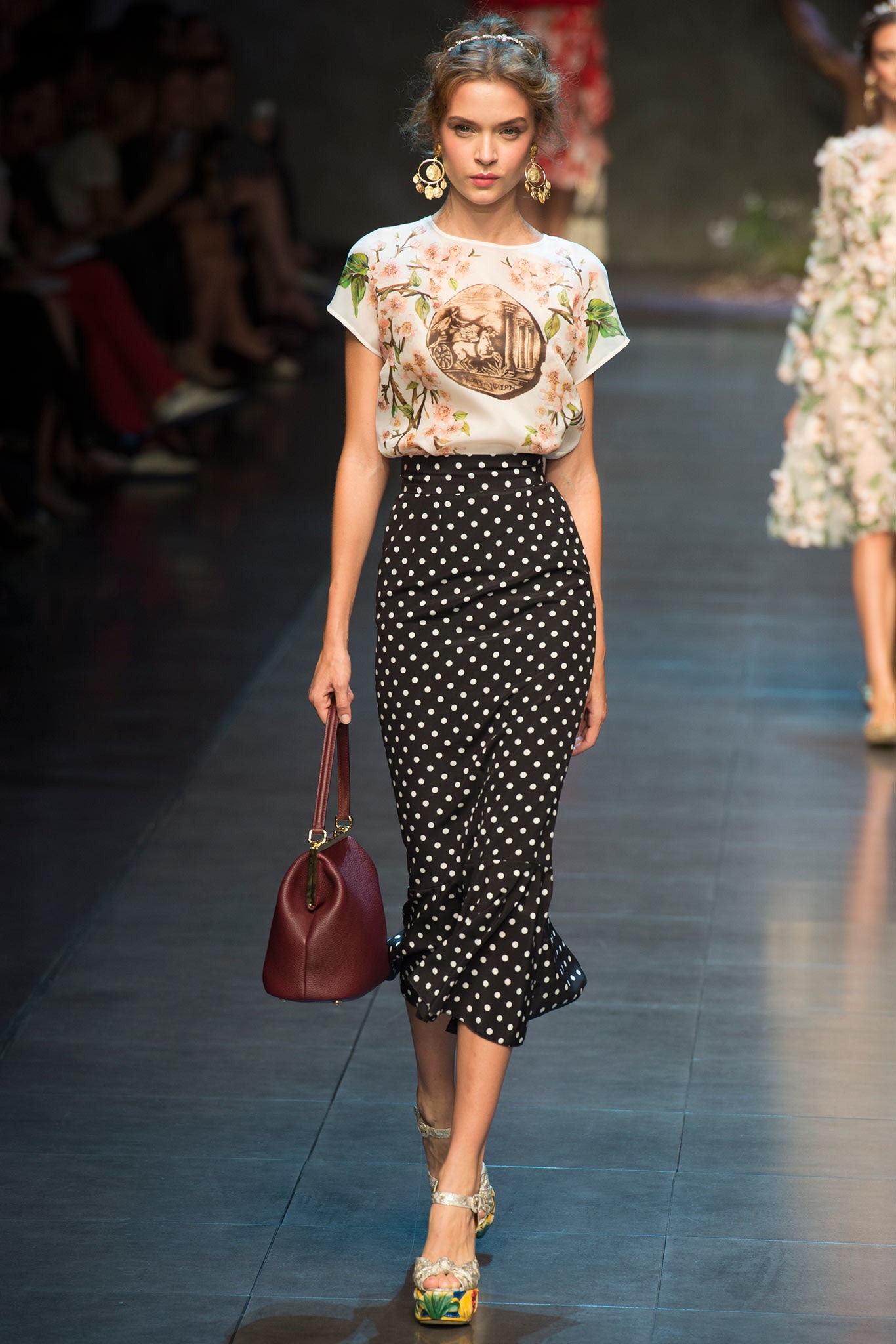 Dolce & Gabbana S/S 14 Look 15