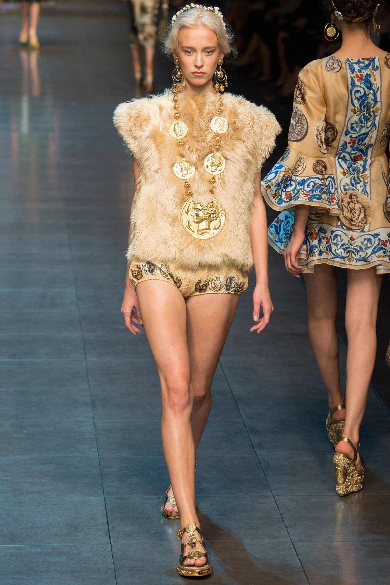 Dolce & Gabbana S/S 14 Look 20