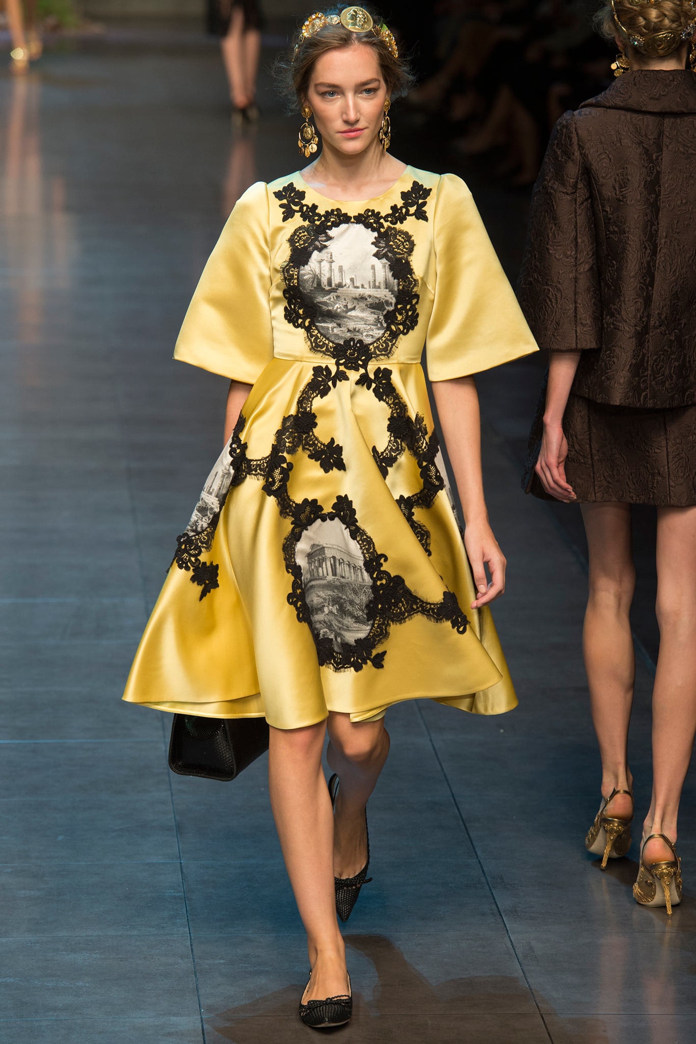 Dolce & Gabbana S/S 14 Look 53