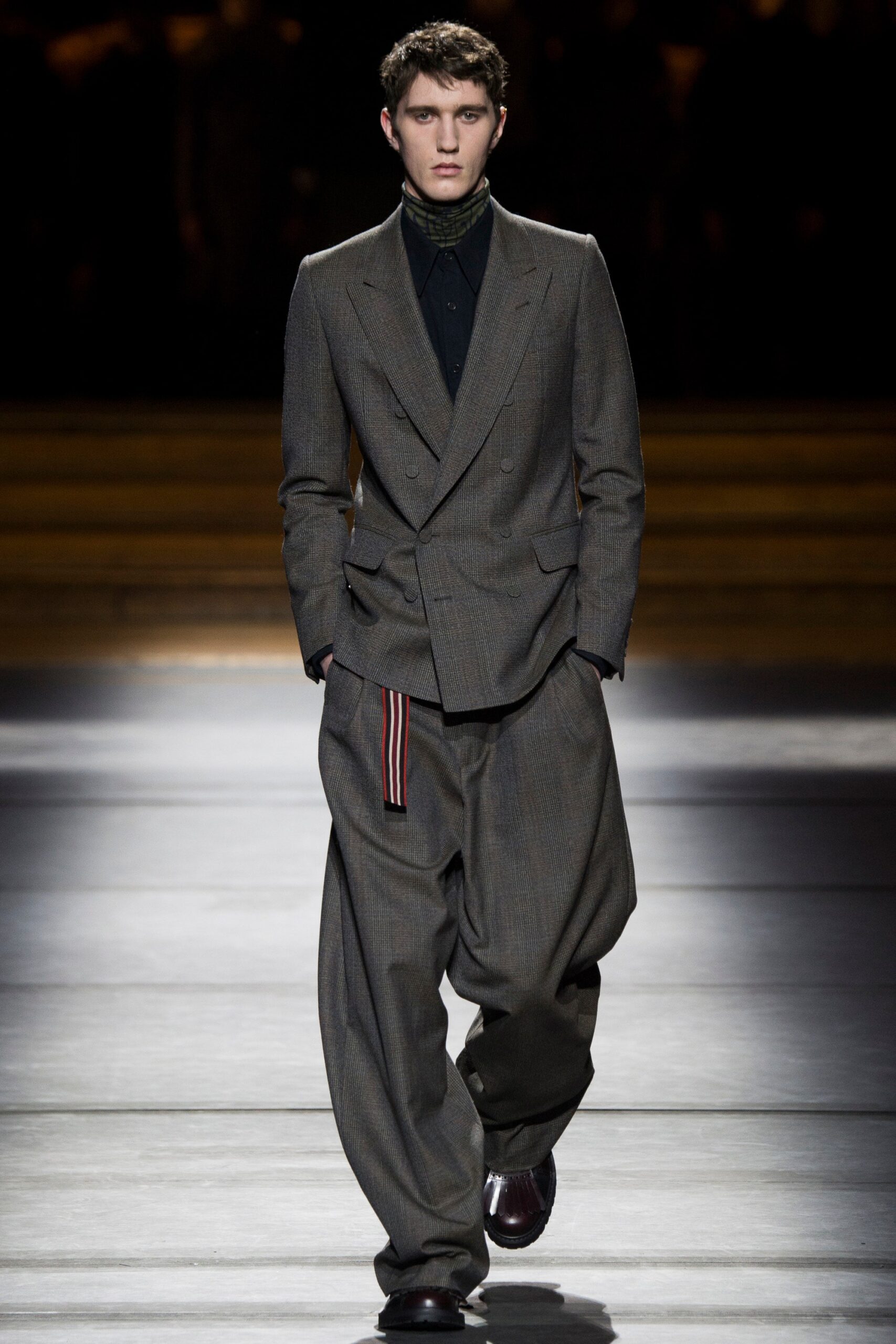 Dries Van Noten F/W 16 Menswear Look 2