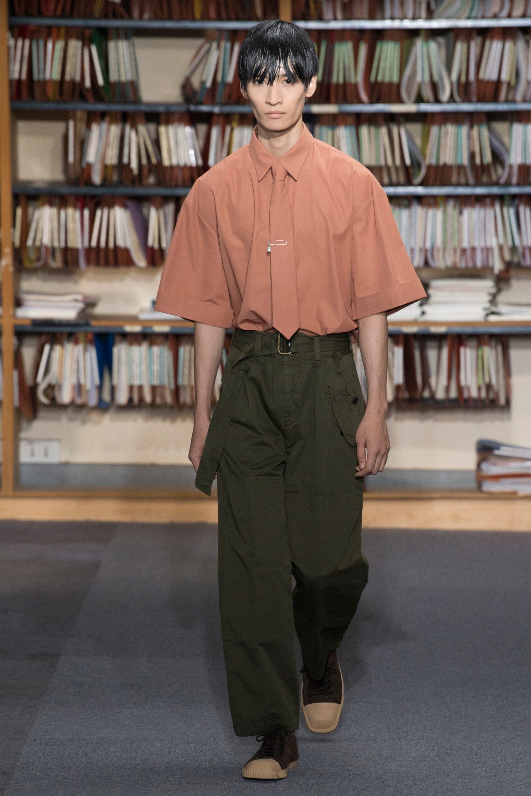 Dries Van Noten S/S 18 Menswear Look 7