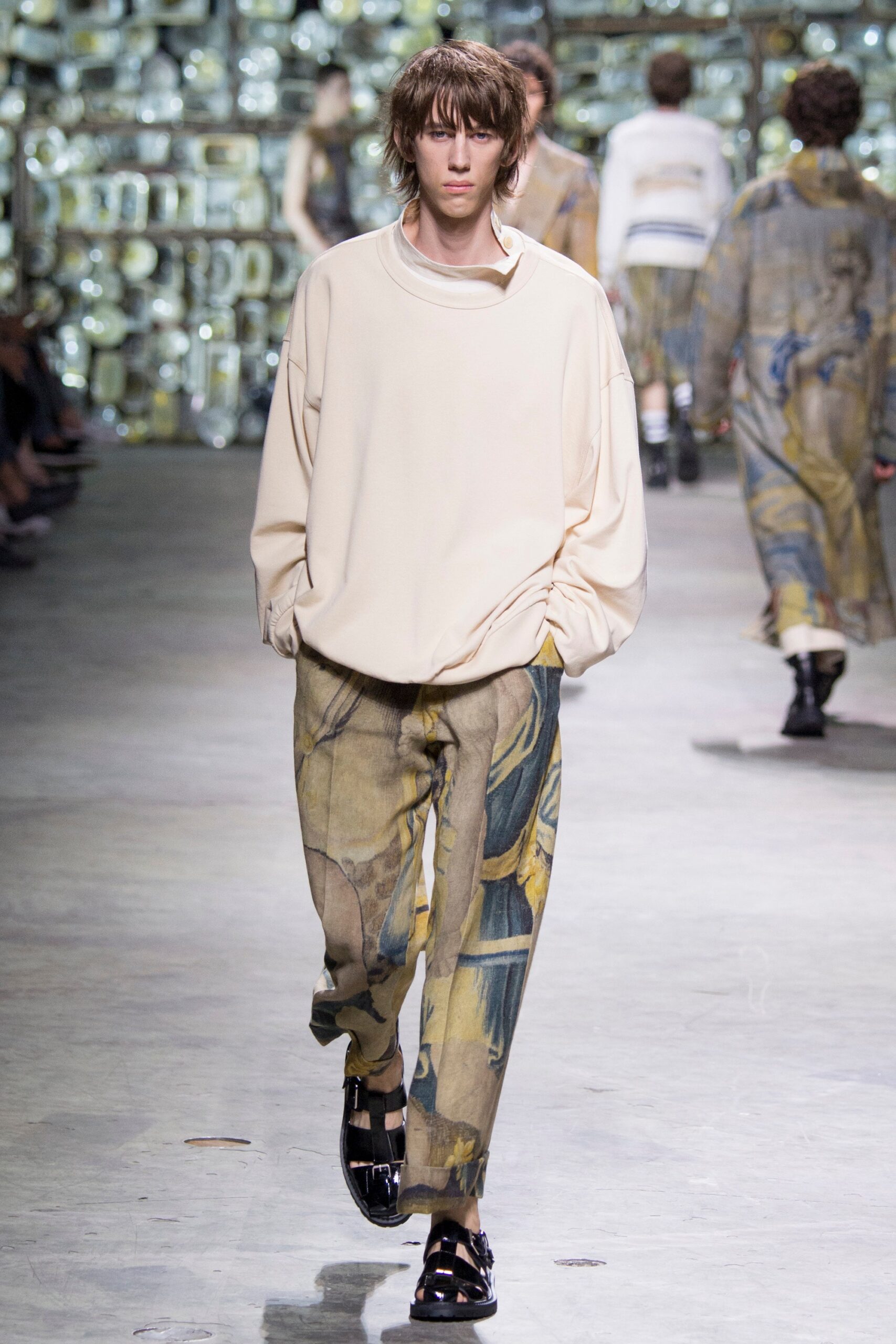 Dries Van Noten S/S 17 Menswear Look 8