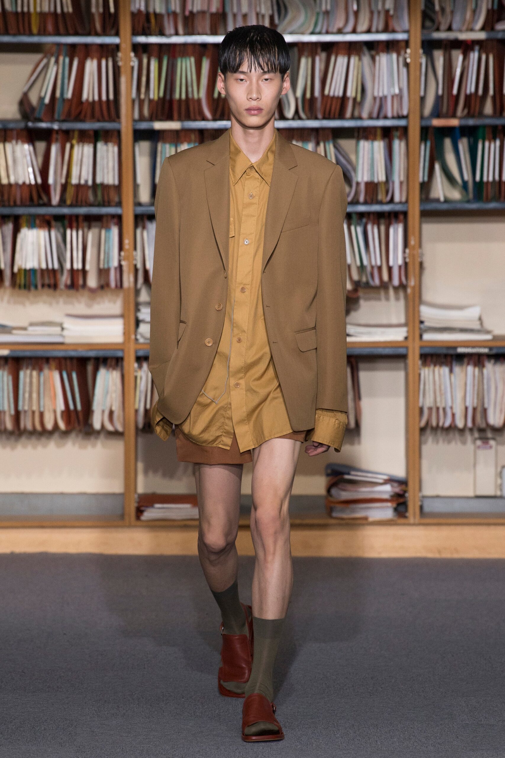 Dries Van Noten S/S 18 Menswear Look 11