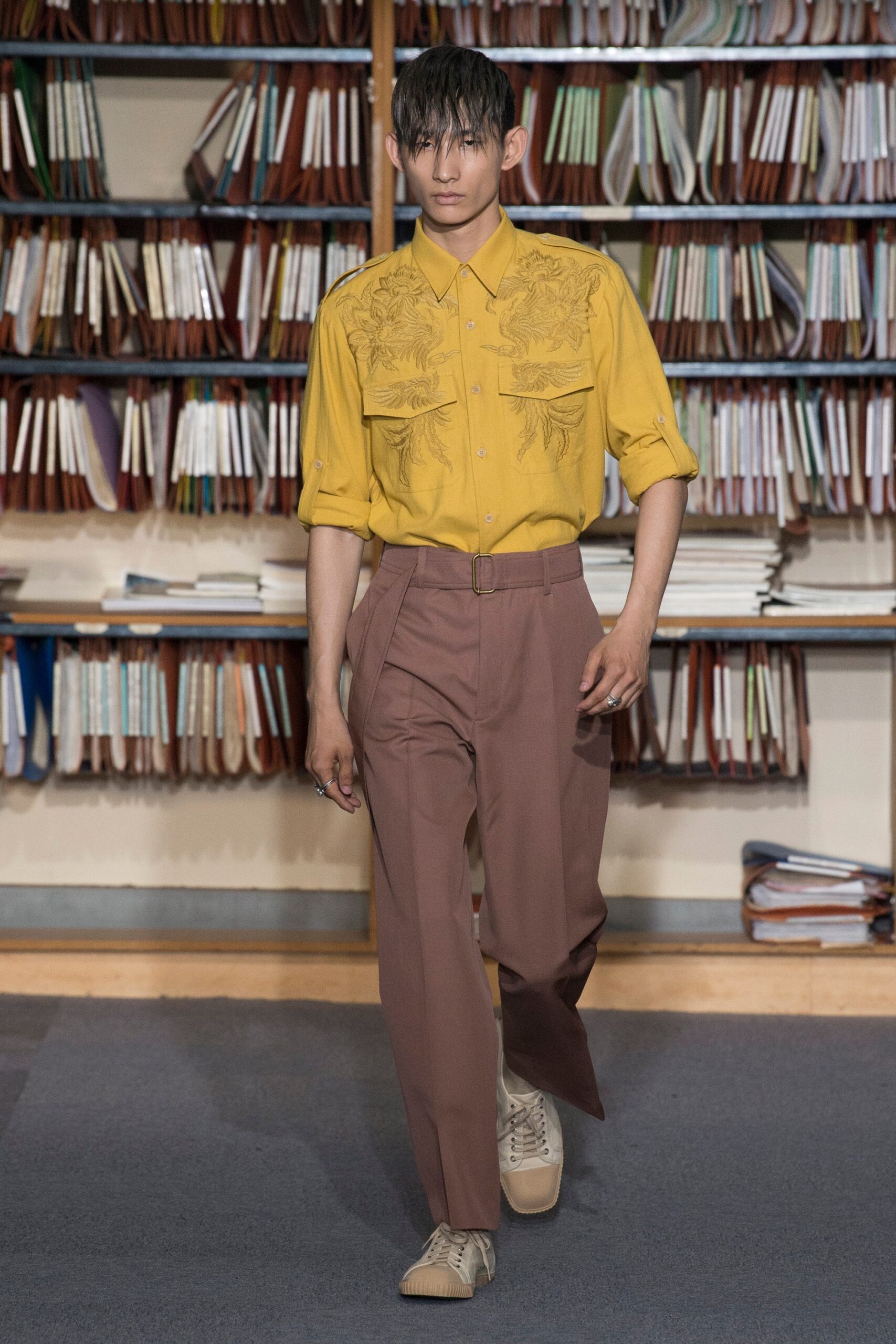 Dries Van Noten S/S 18 Menswear Look 12