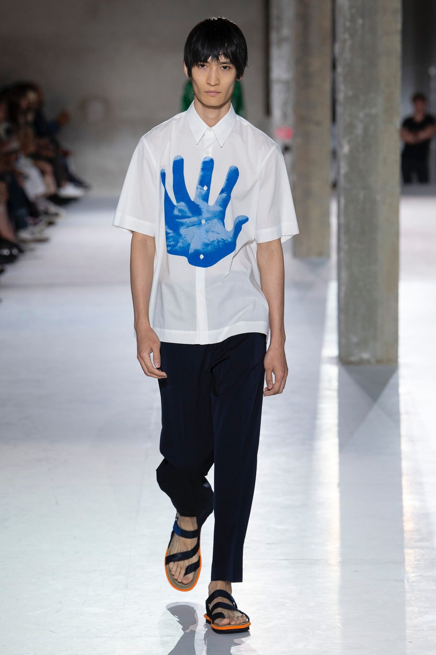 Dries Van Noten S/S 19 Menswear Look 19