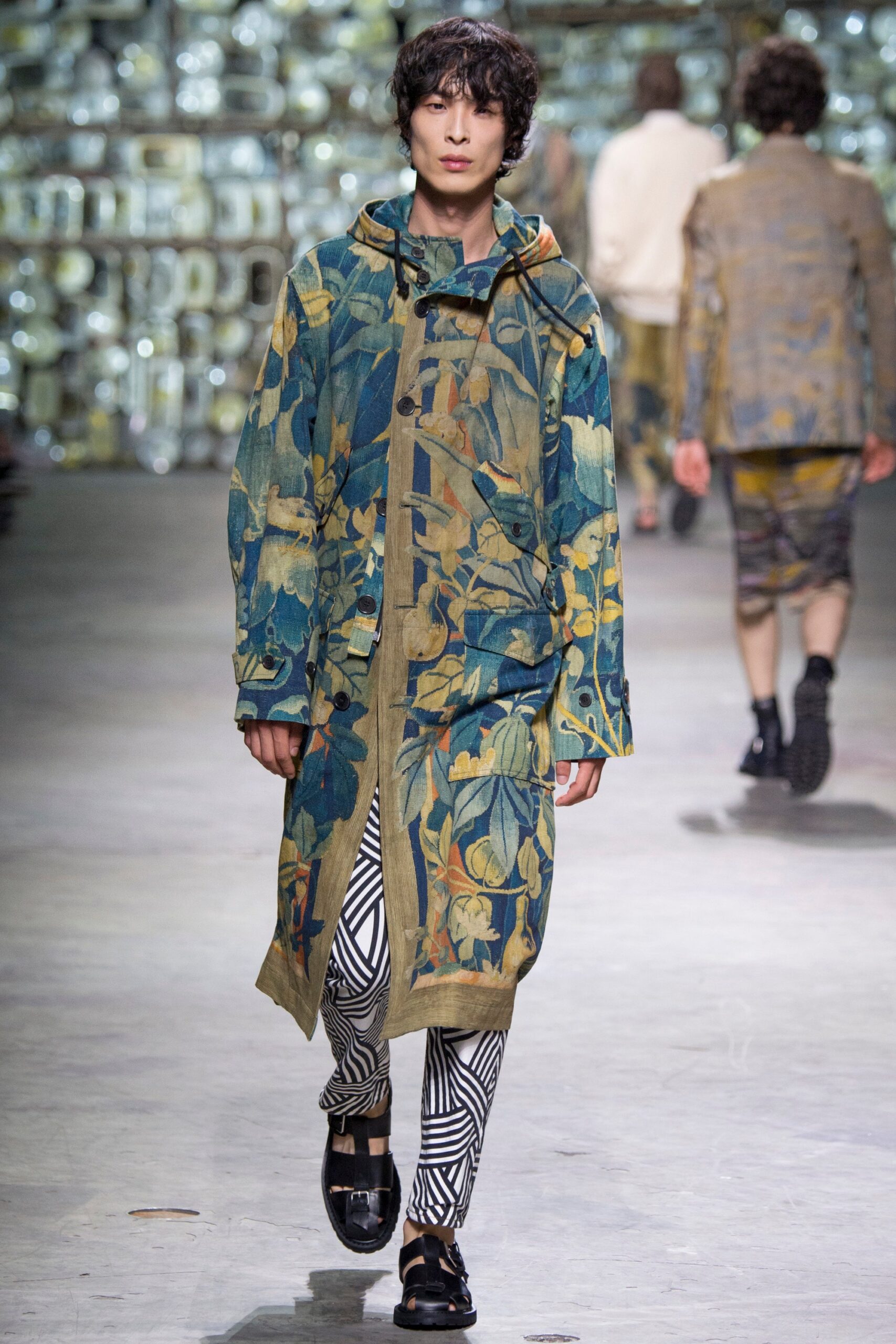 Dries Van Noten S/S 17 Menswear Look 11