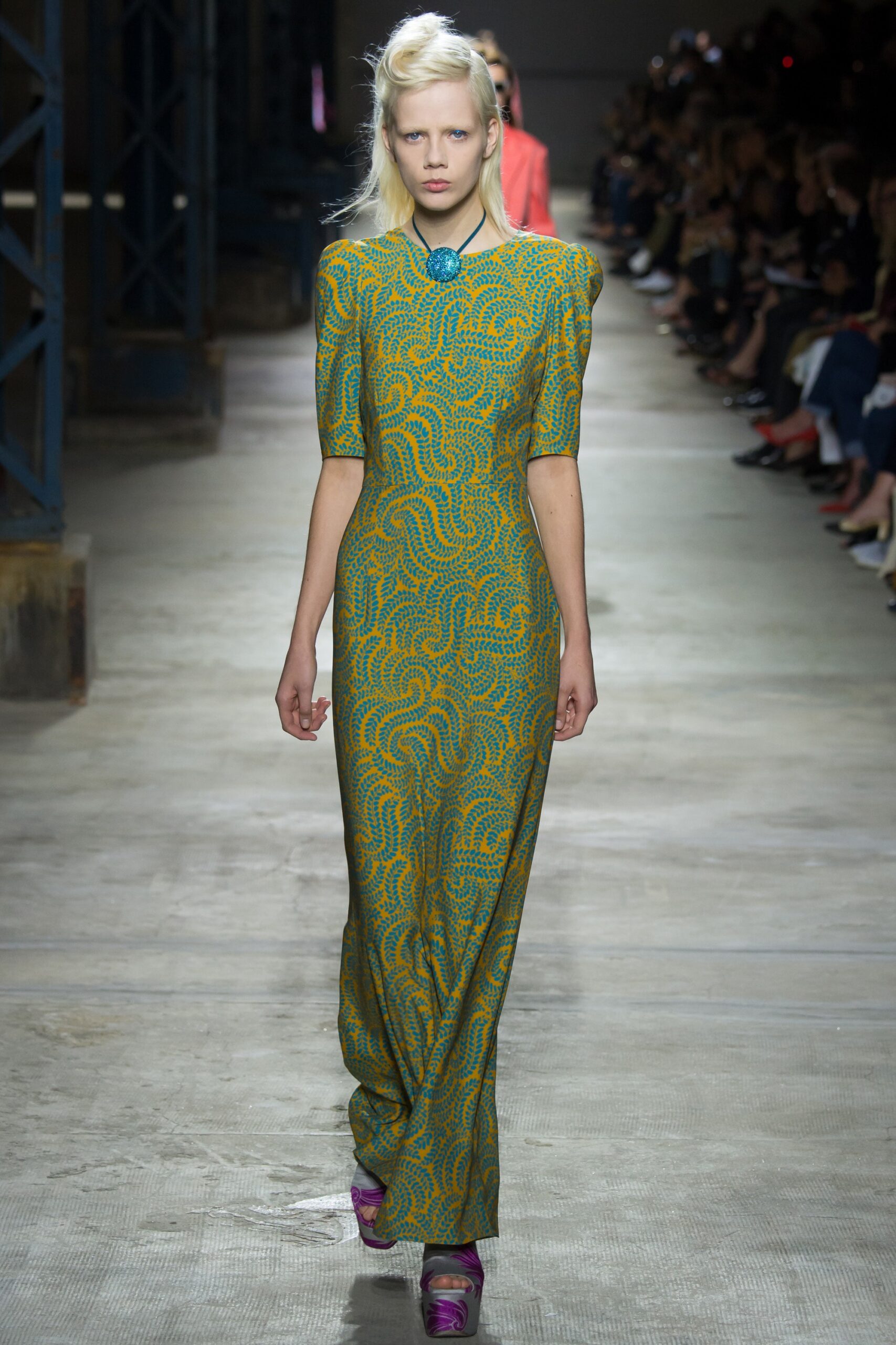 Dries Van Noten S/S 16 Look 16