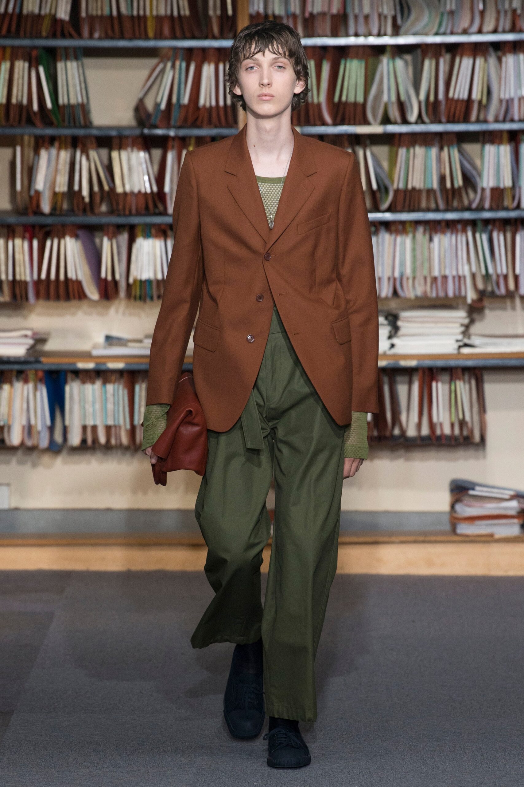 Dries Van Noten S/S 18 Menswear Look 18