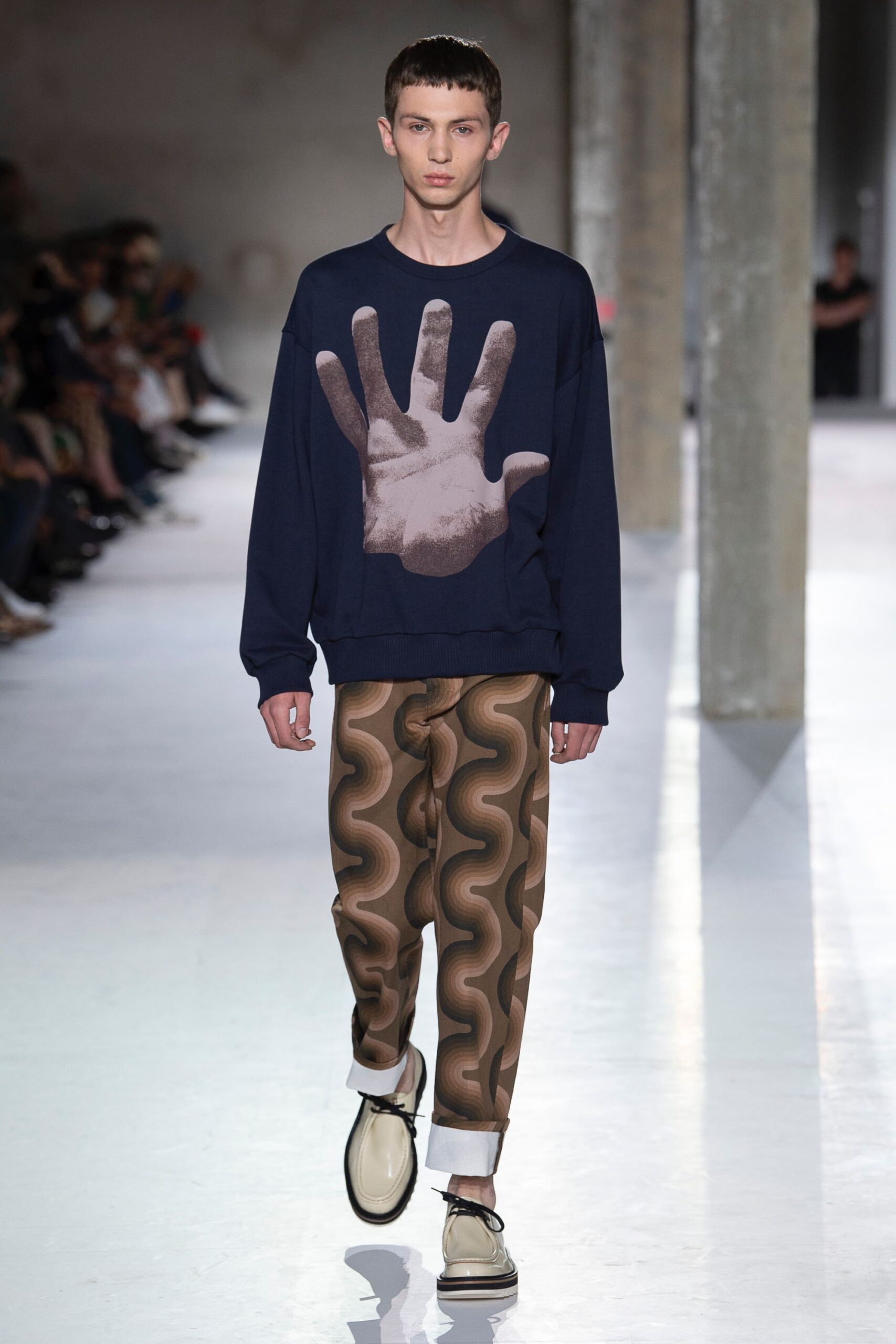 Dries Van Noten S/S 19 Menswear Look 31