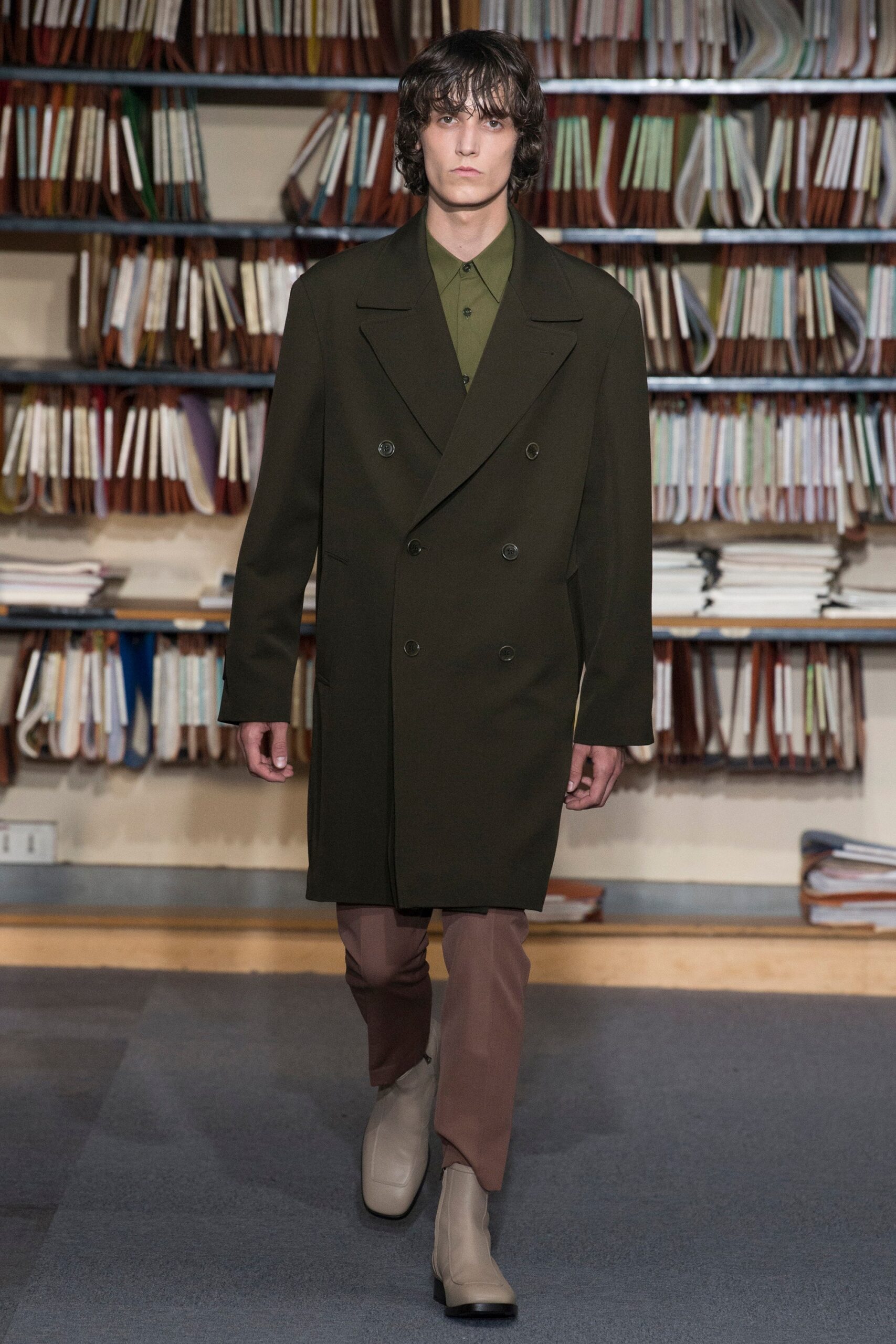 Dries Van Noten S/S 18 Menswear Look 22