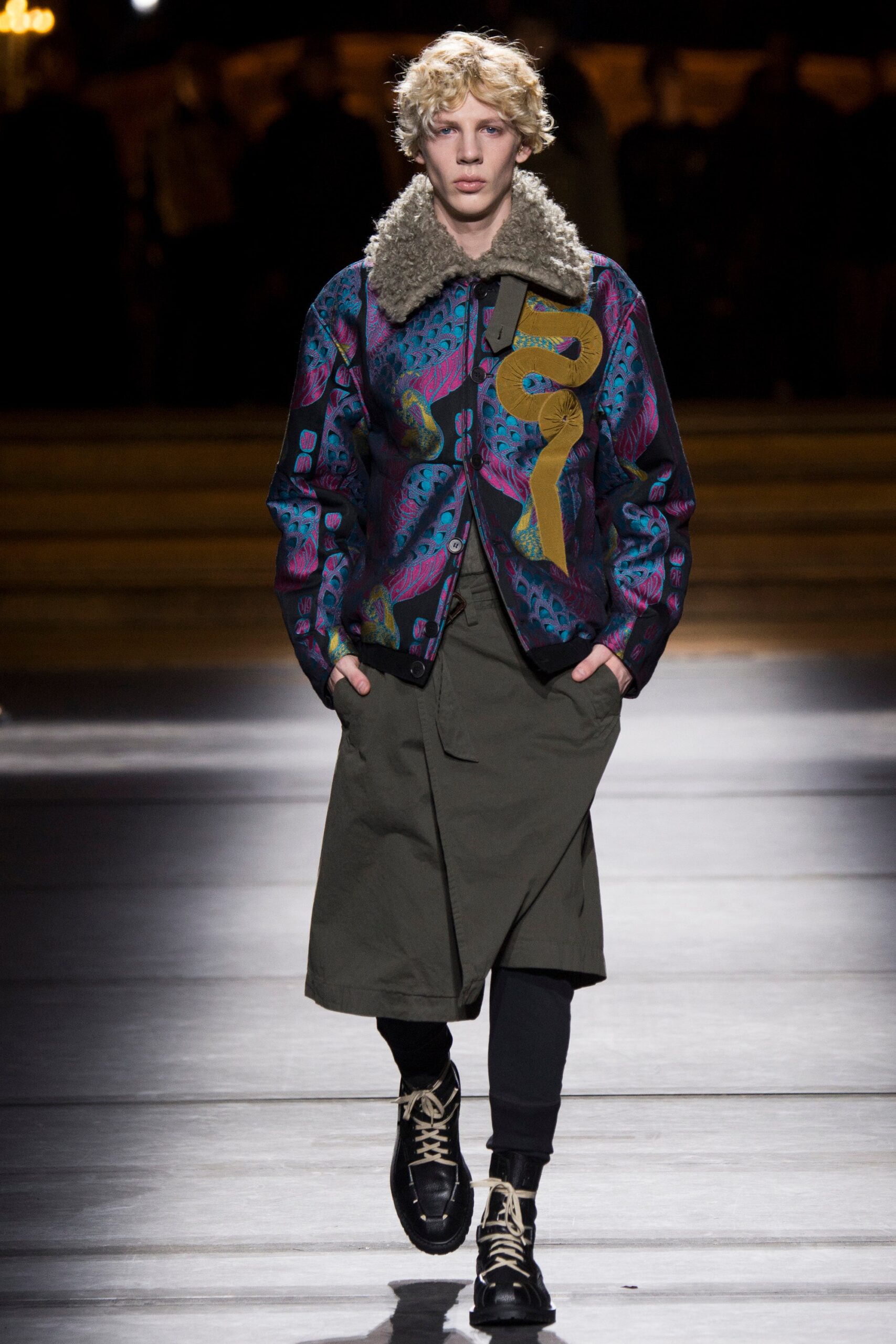 Dries Van Noten F/W 16 Menswear Look 17