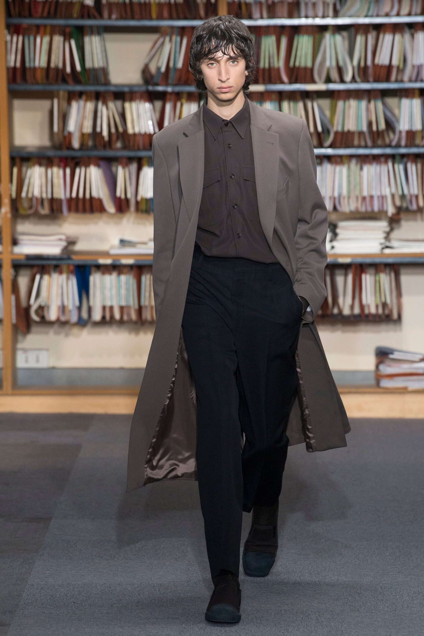 Dries Van Noten S/S 18 Menswear Look 26