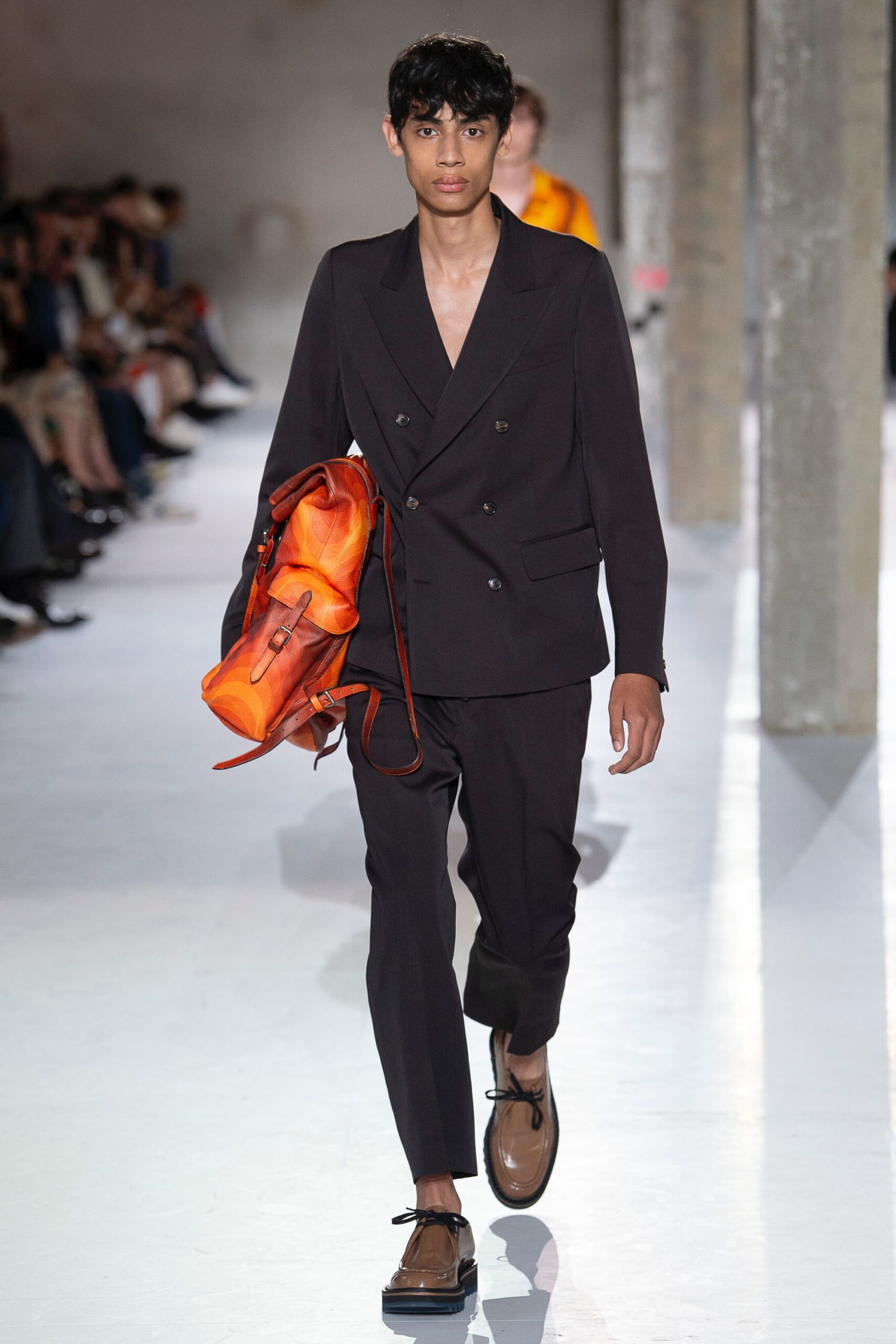 Dries Van Noten S/S 19 Menswear Look 42