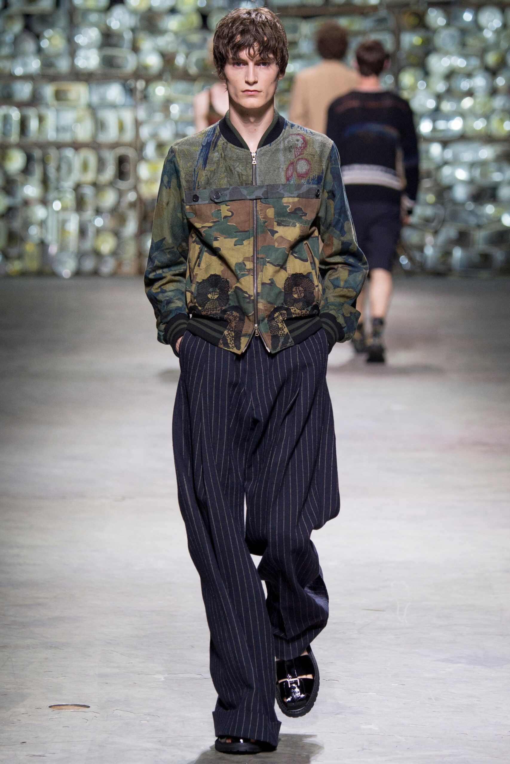 Dries Van Noten S/S 17 Menswear Look 26