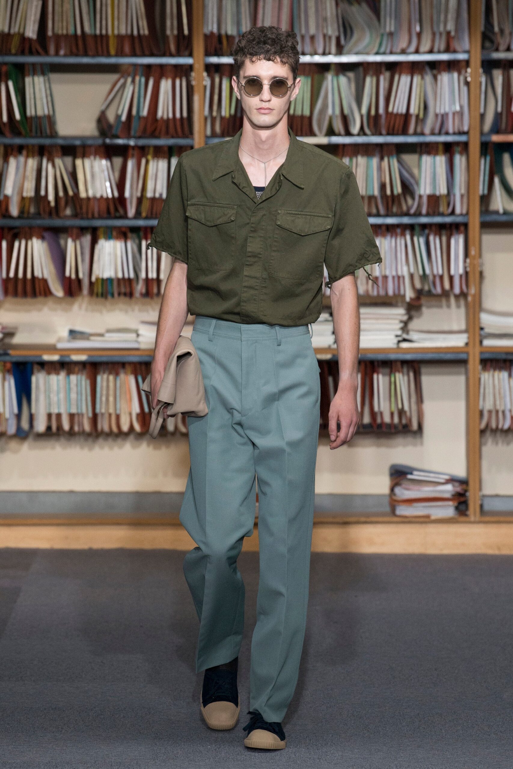 Dries Van Noten S/S 18 Menswear Look 29