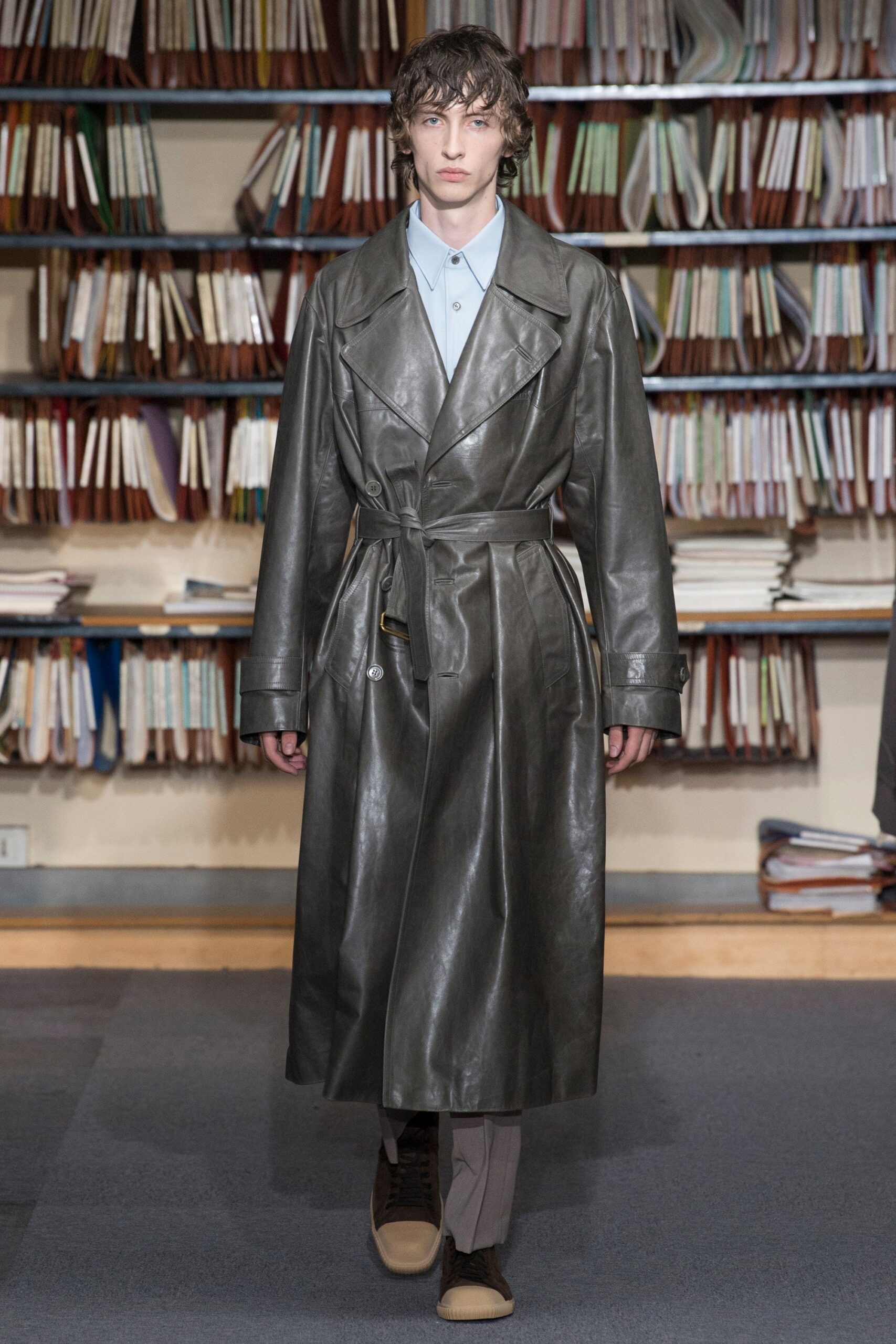 Dries Van Noten S/S 18 Menswear Look 33
