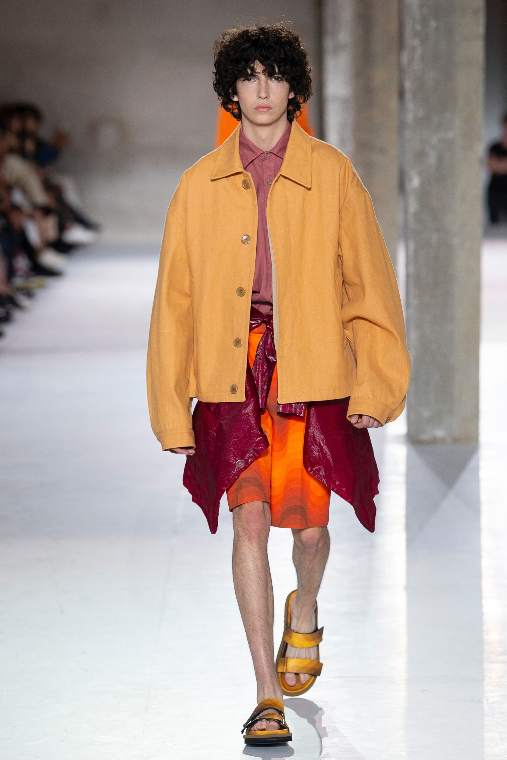 Dries Van Noten S/S 19 Menswear Look 48