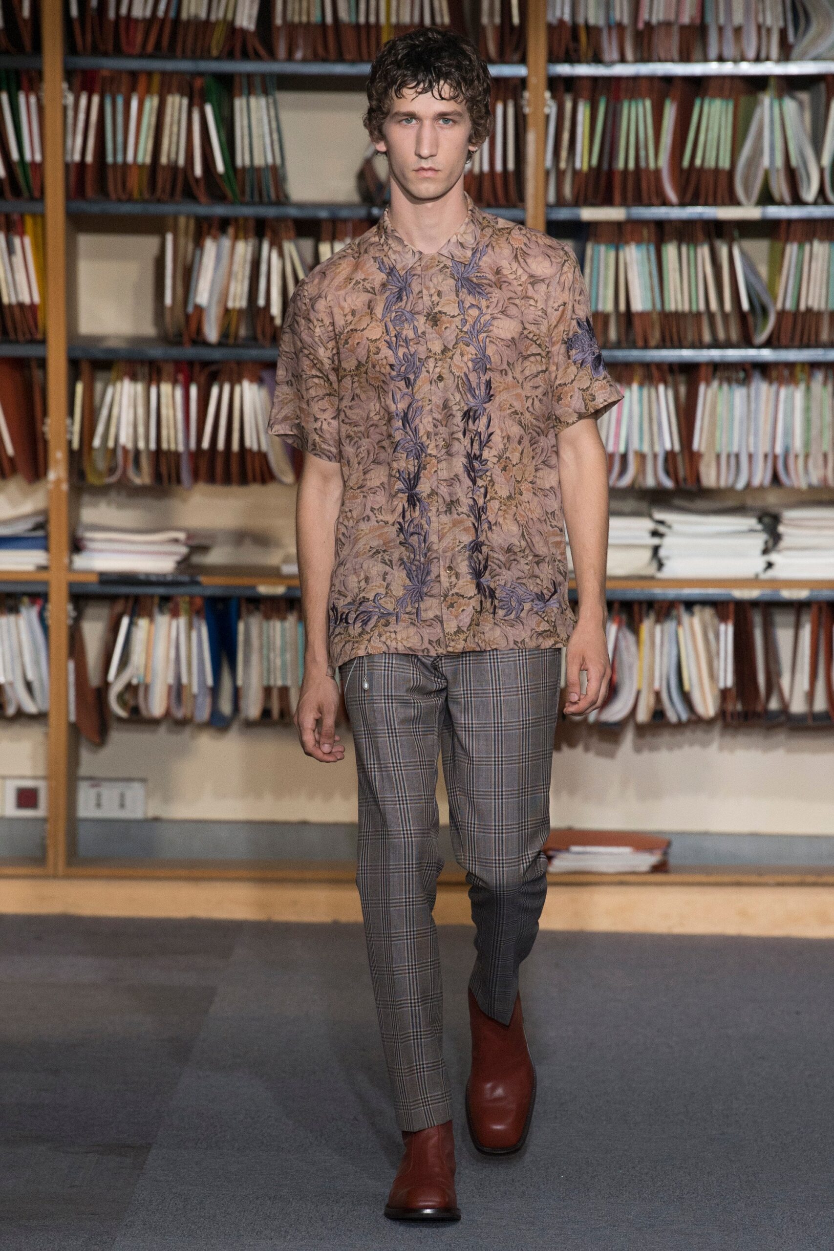 Dries Van Noten S/S 18 Menswear Look 44