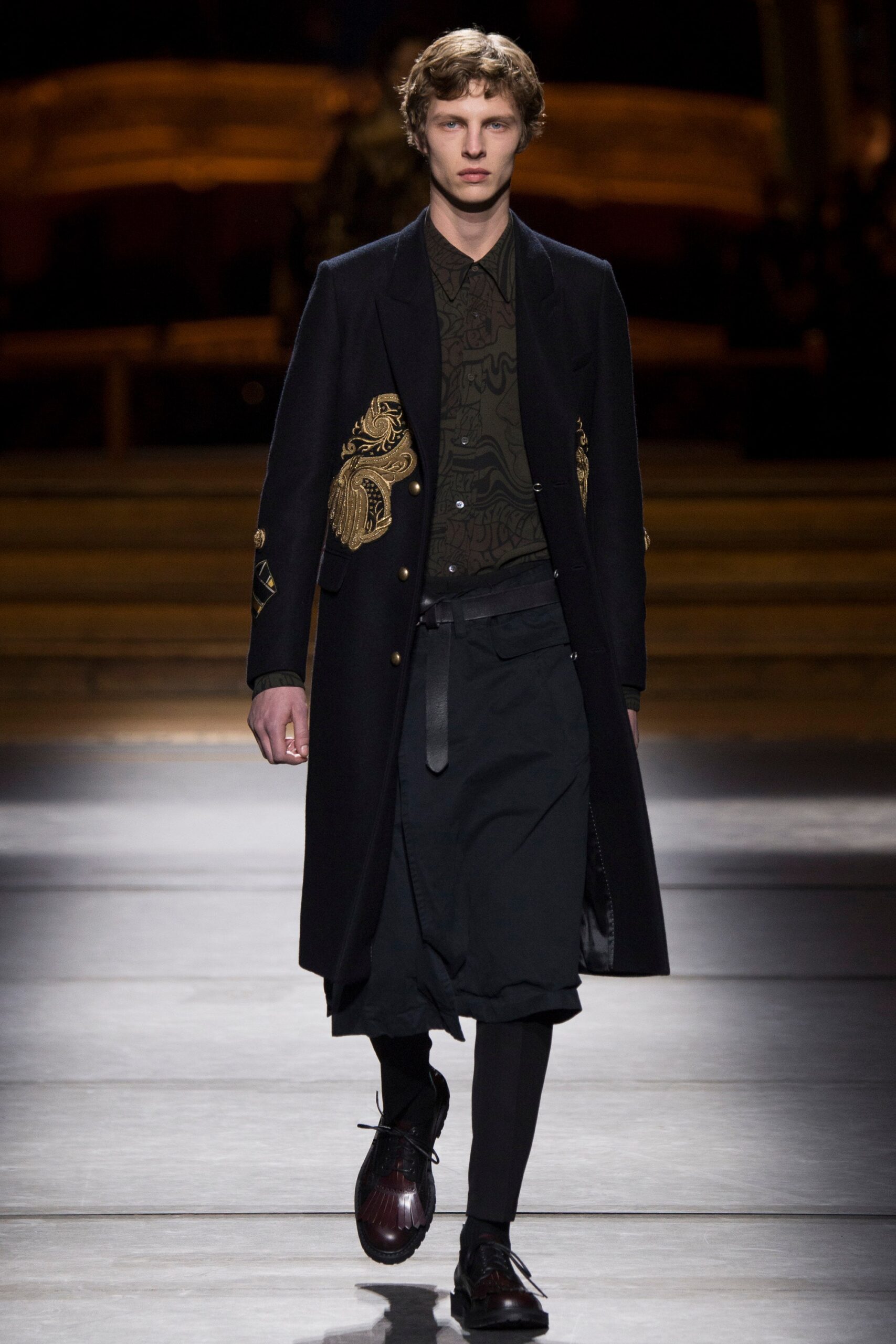 Dries Van Noten F/W 16 Menswear Look 26