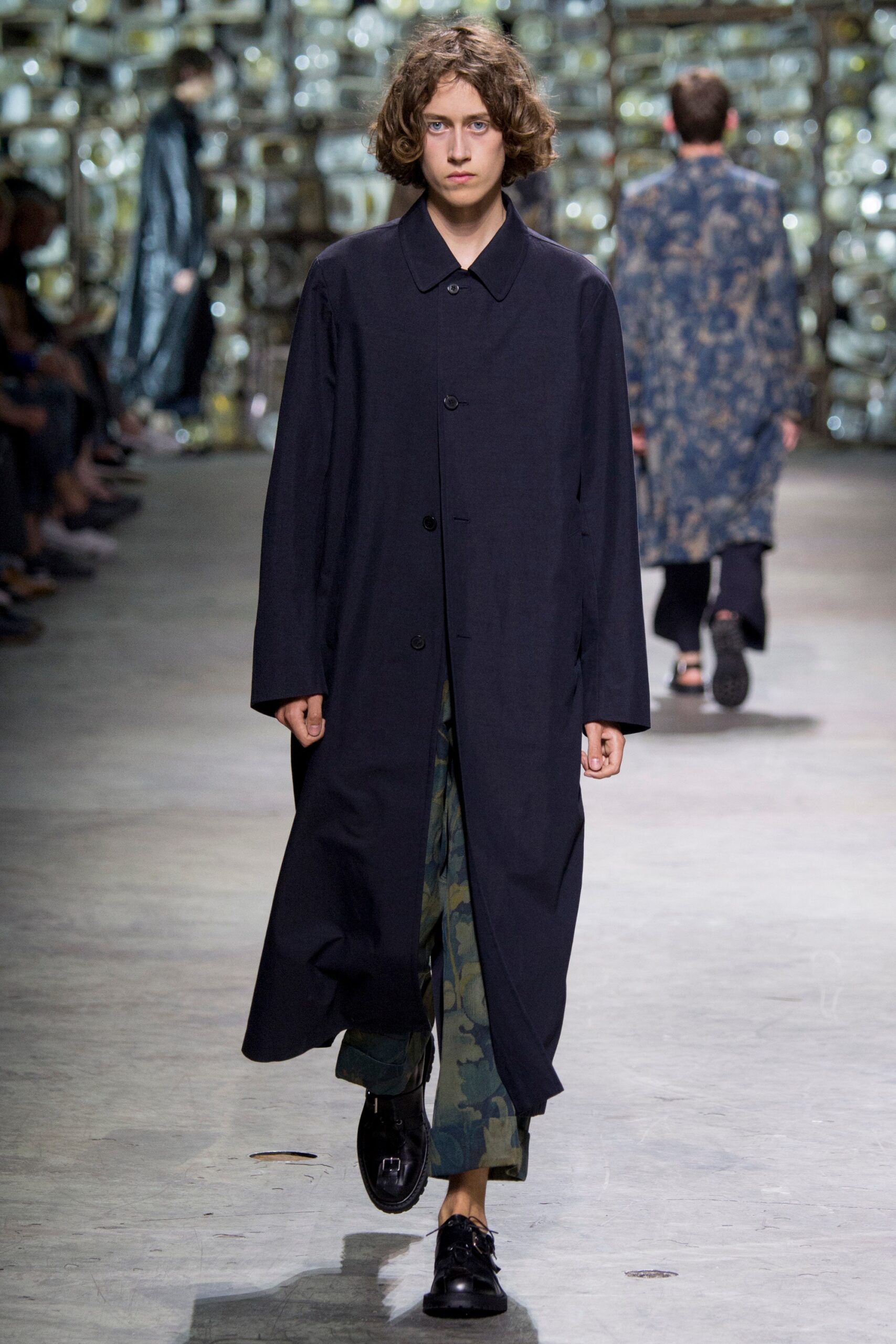 Dries Van Noten S/S 17 Menswear Look 41