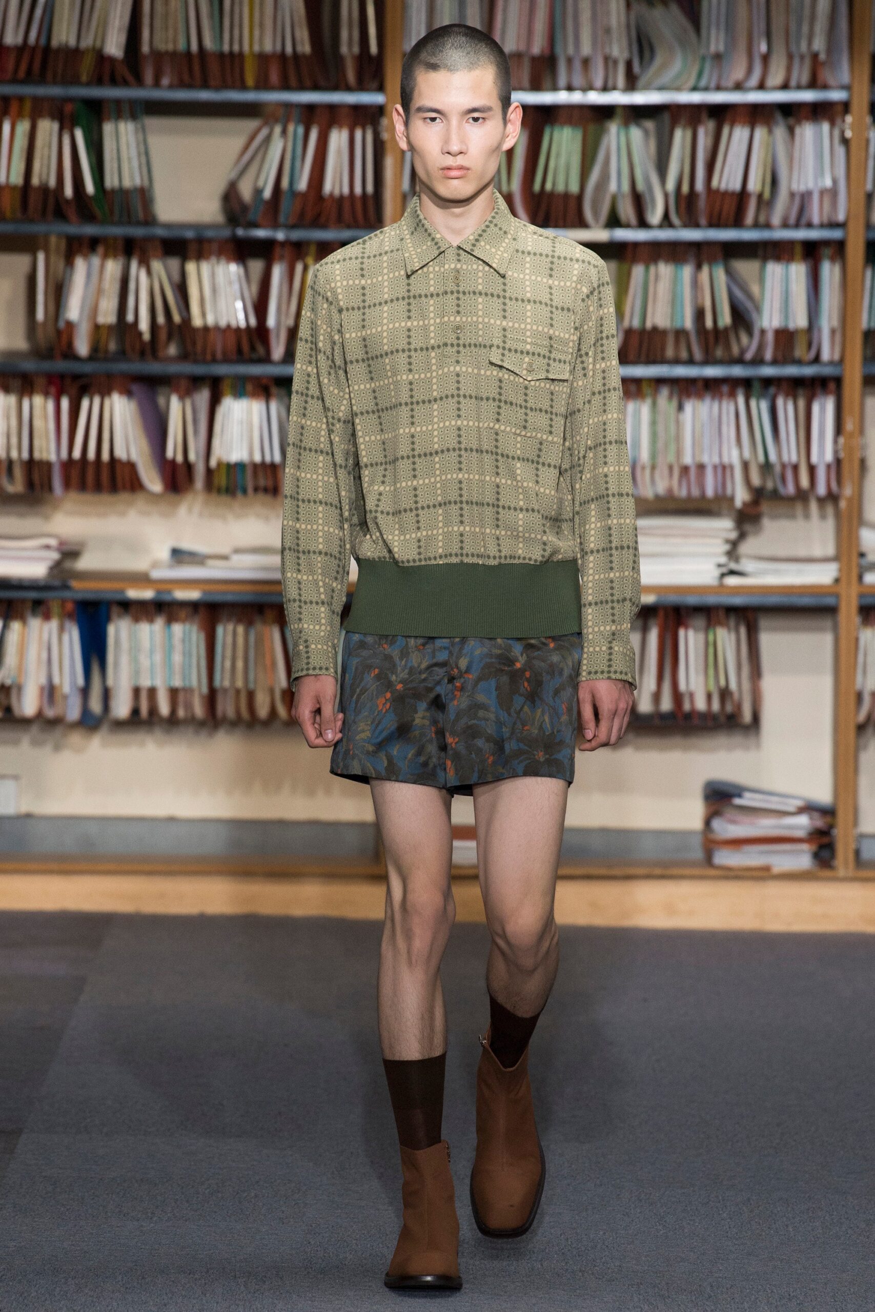 Dries Van Noten S/S 18 Menswear Look 47