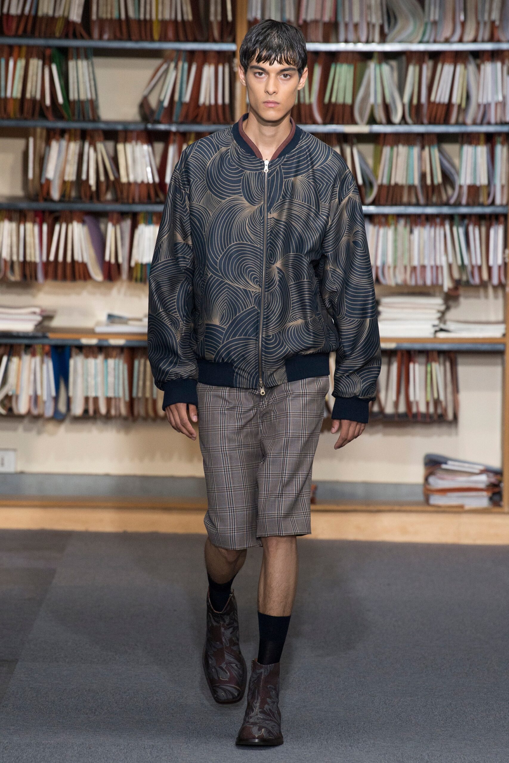 Dries Van Noten S/S 18 Menswear Look 50