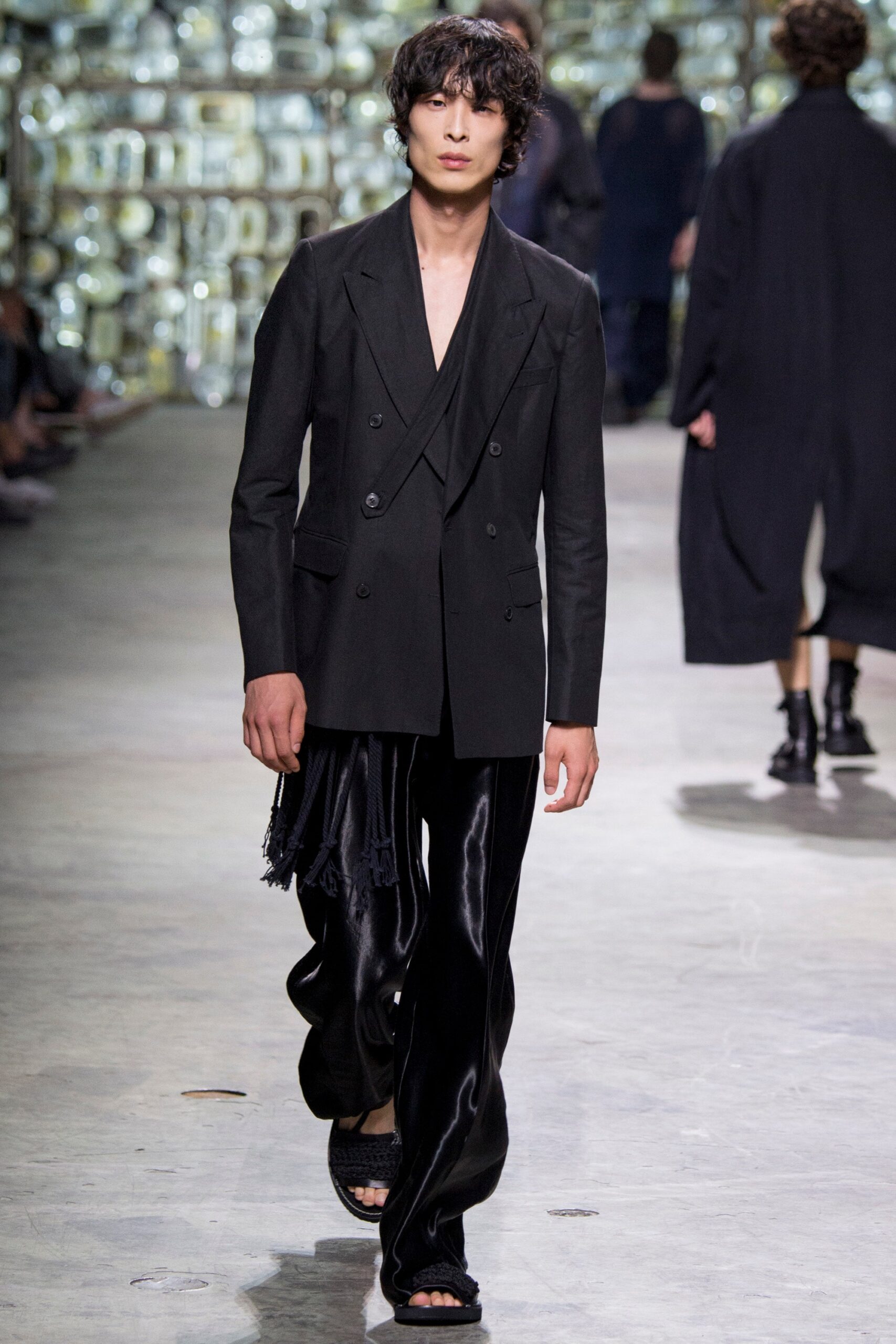 Dries Van Noten S/S 17 Menswear Look 51