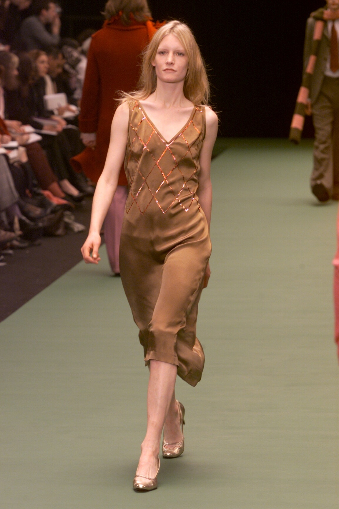 Dries Van Noten F/W 00 Look 5