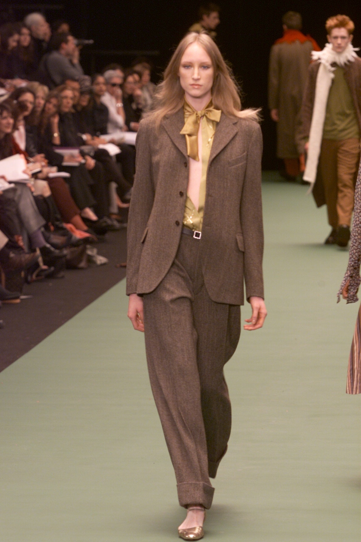 Dries Van Noten F/W 00 Look 44