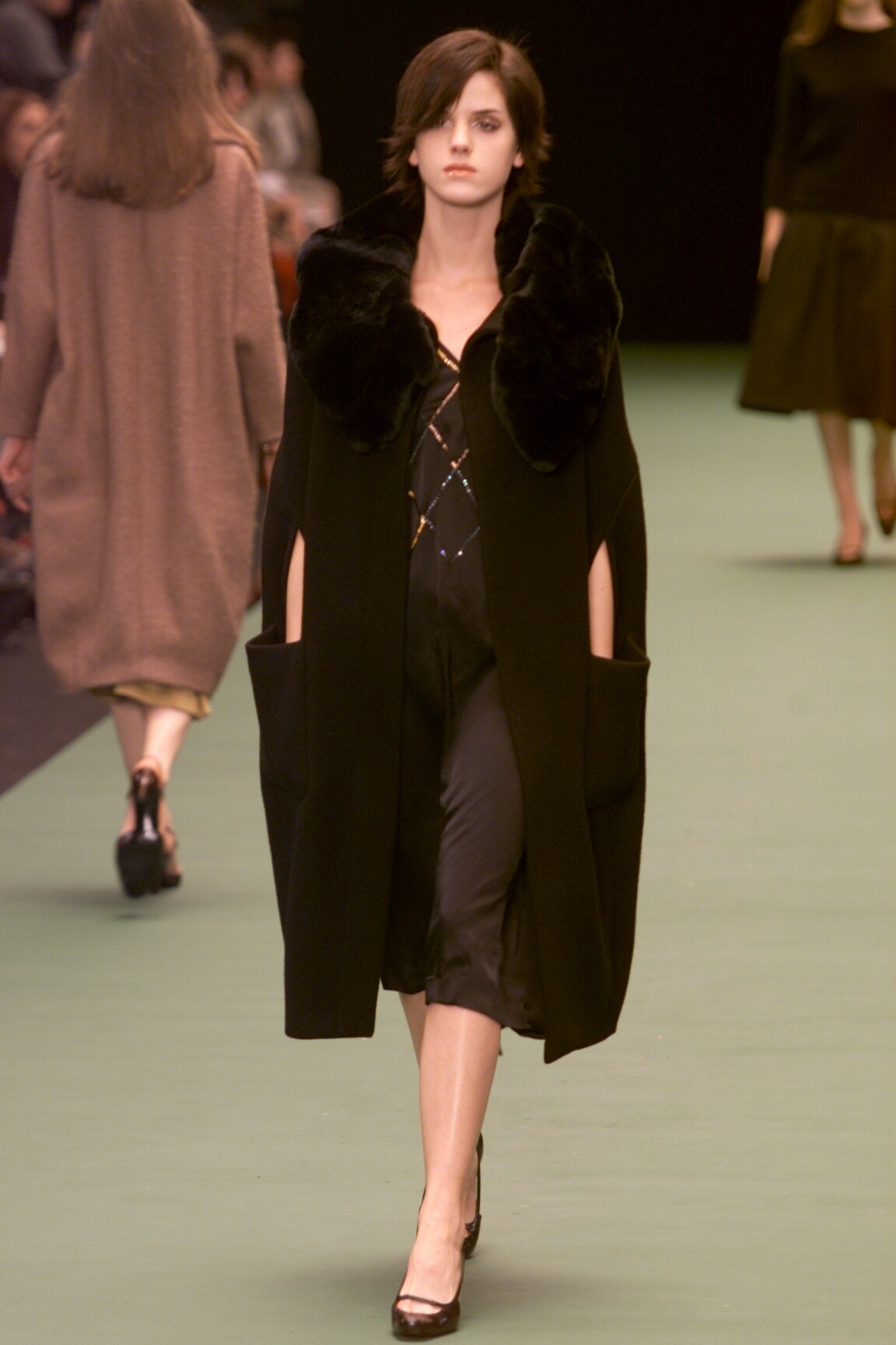 Dries Van Noten F/W 00 Look 69