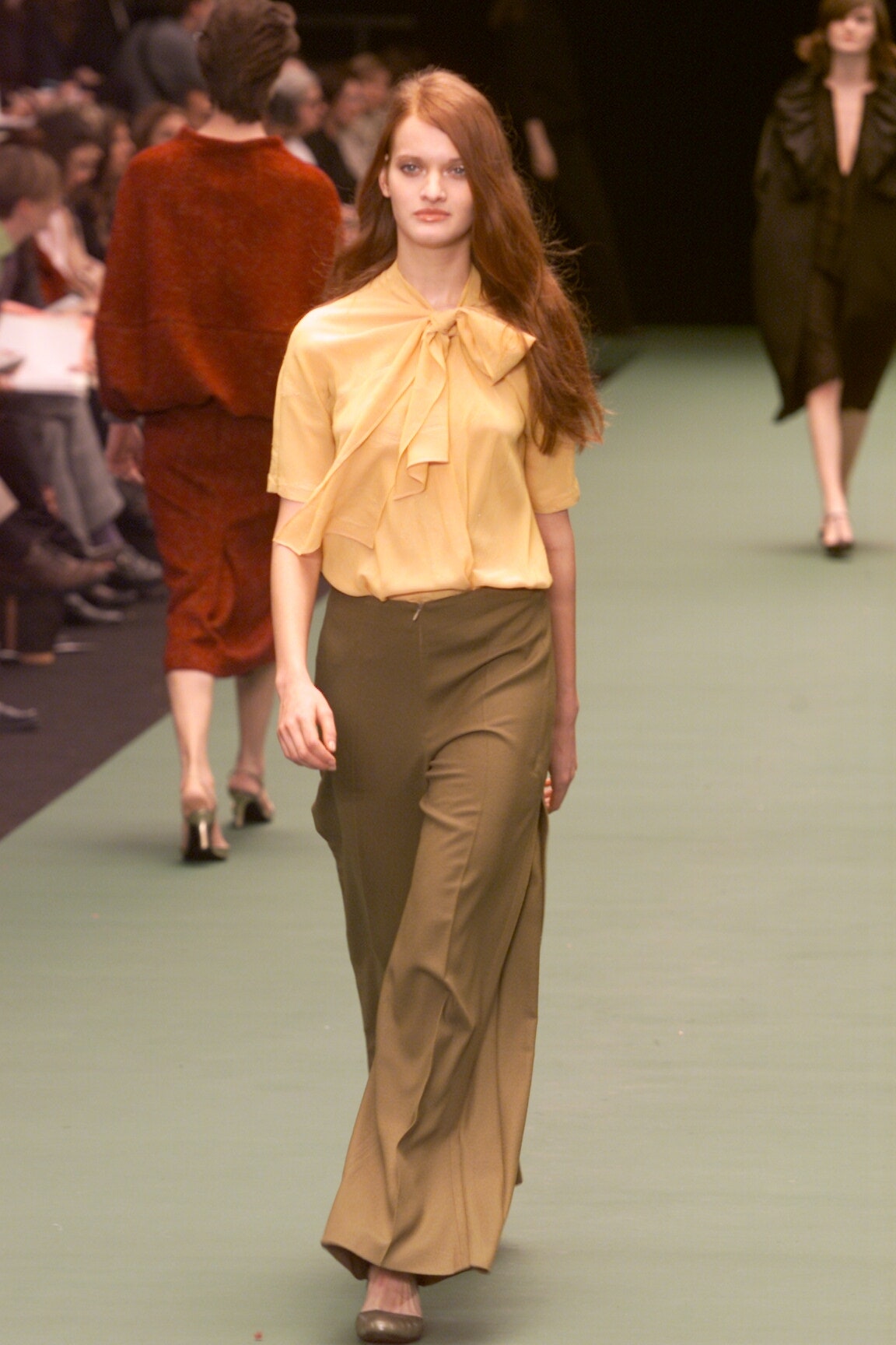 Dries Van Noten F/W 00 Look 82