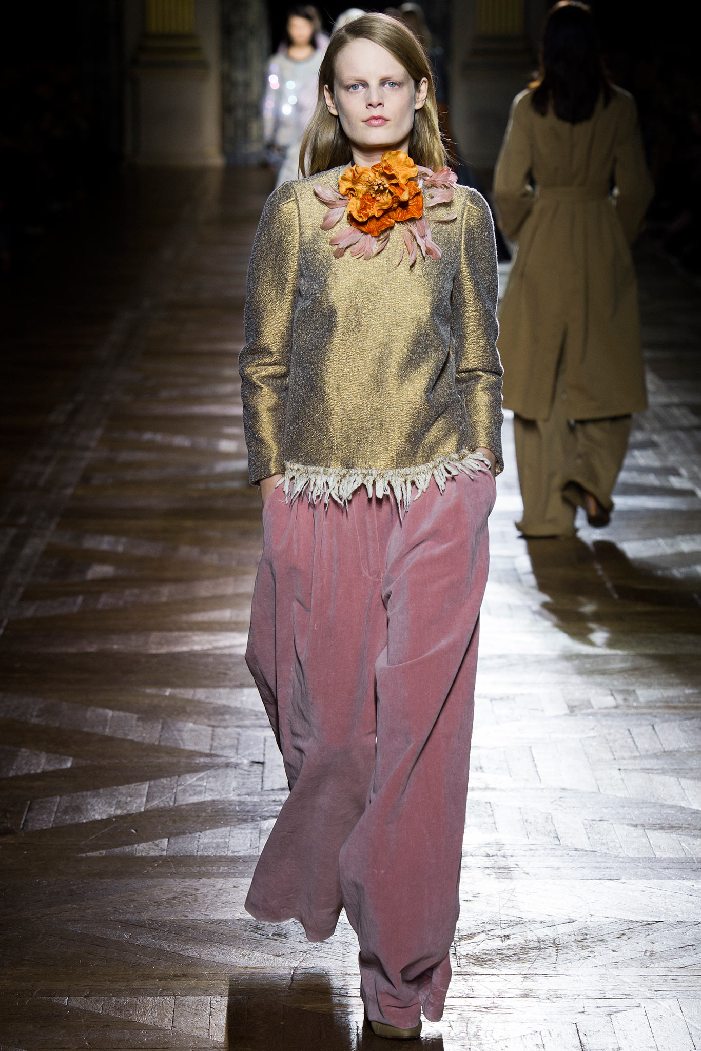 Dries Van Noten F/W 15 Look 44