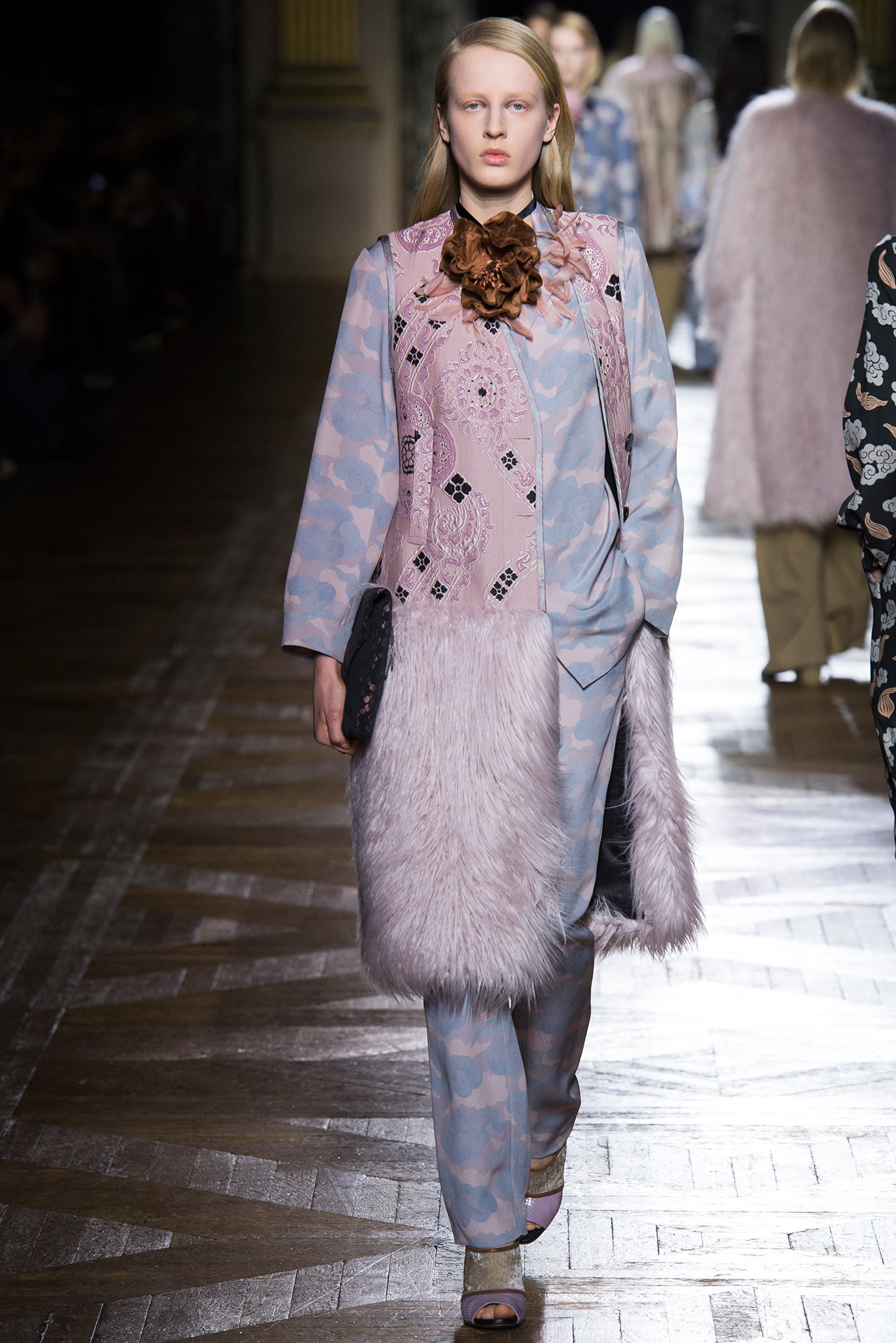 Dries Van Noten F/W 15 Look 49