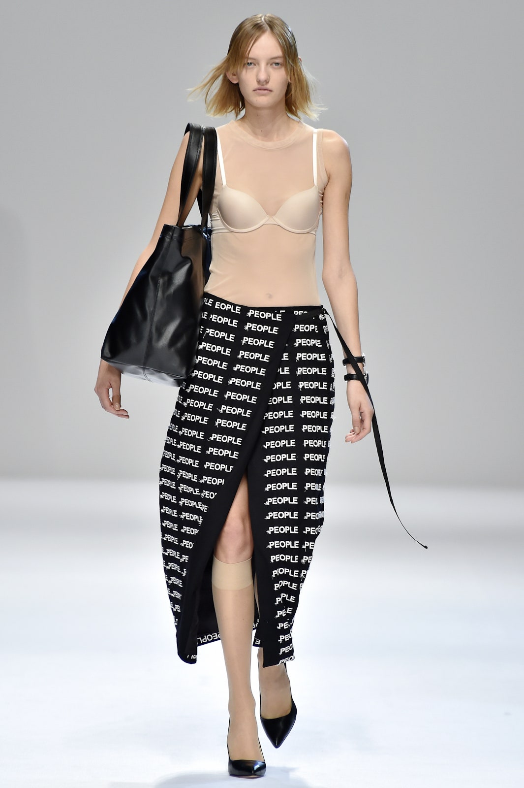 DressedUndressed Tokyo S/S 17 Look 10