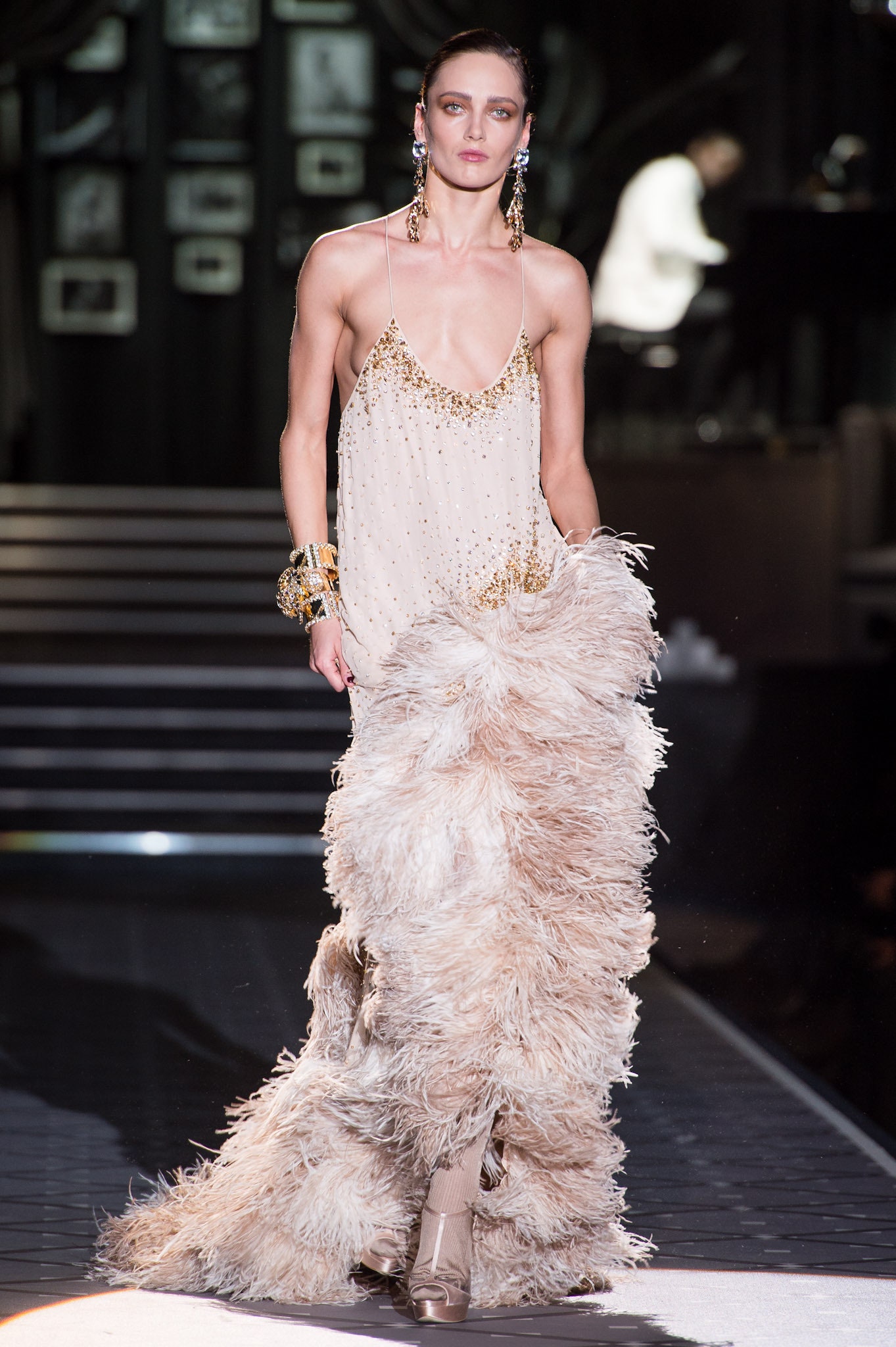 Dsquared2 F/W 13 Look 1