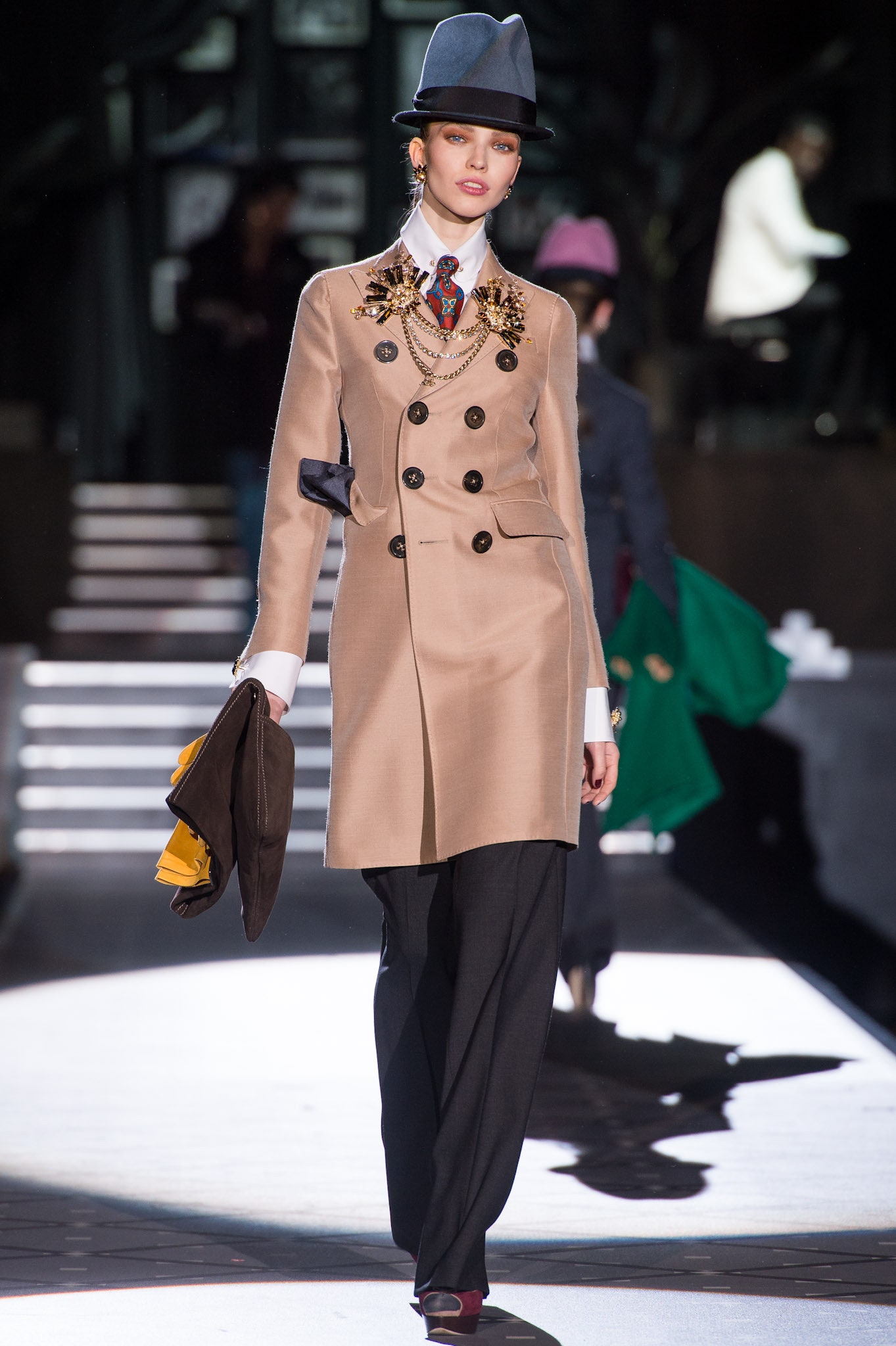 Dsquared2 F/W 13 Look 3