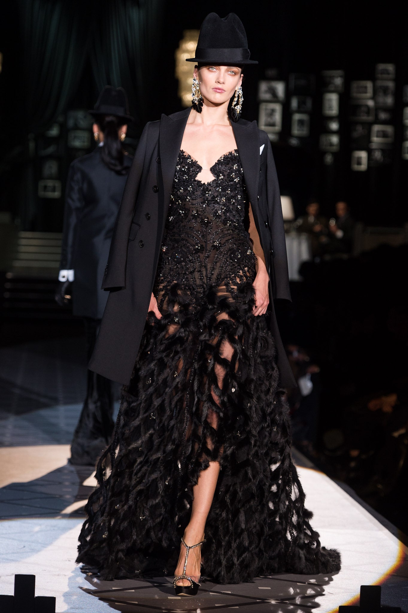Dsquared2 F/W 13 Look 33